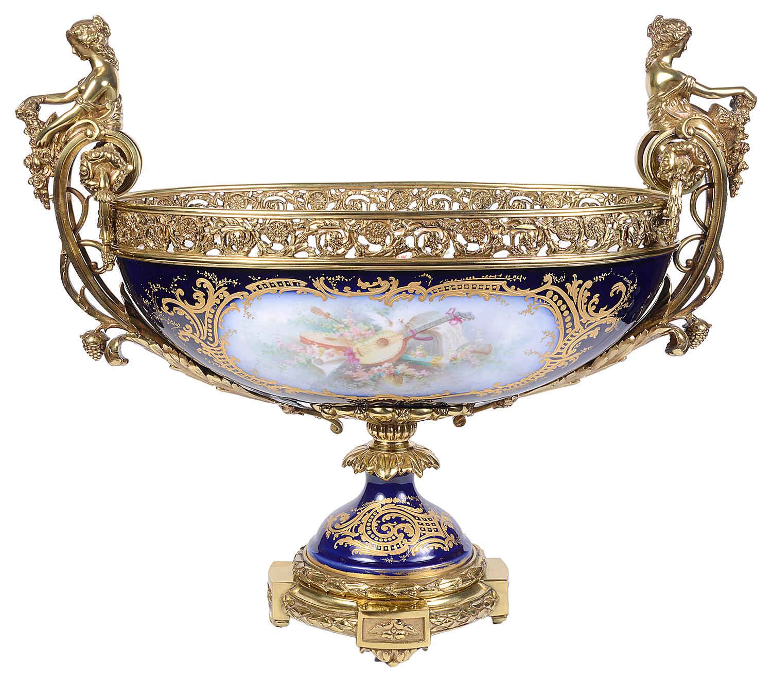 Louis XVI 19th Century French Sevres style porcelain comport. For Sale