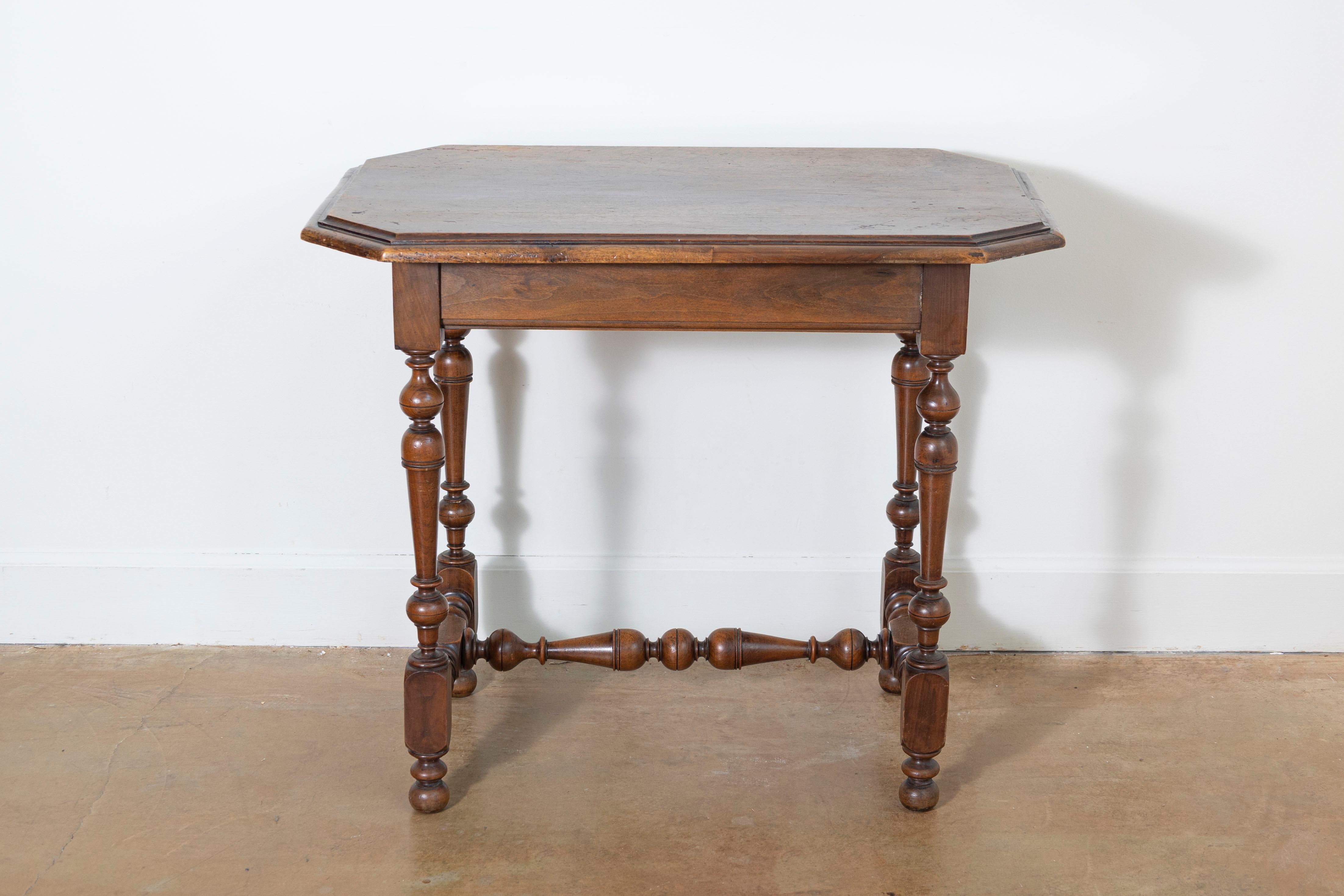 Napoléon III Table d'appoint française du 19e siècle en vente