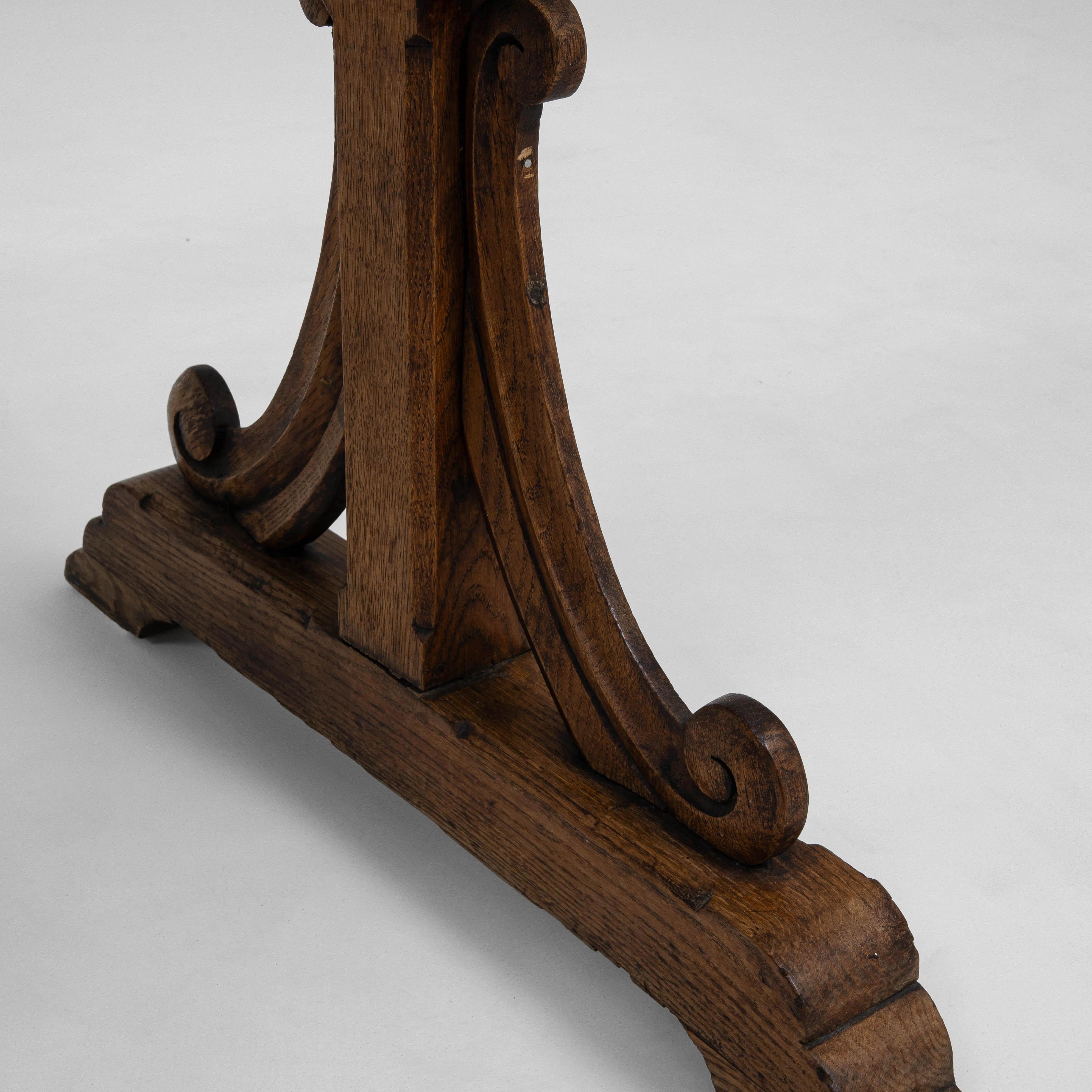 19th Century French Side Table With Original Patina in vendita 7