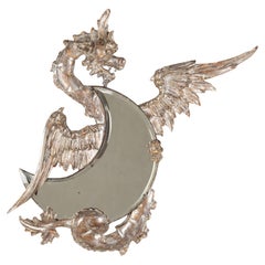 Miroir en forme de dragon sculpté en argent et en vermeil du XIXe siècle