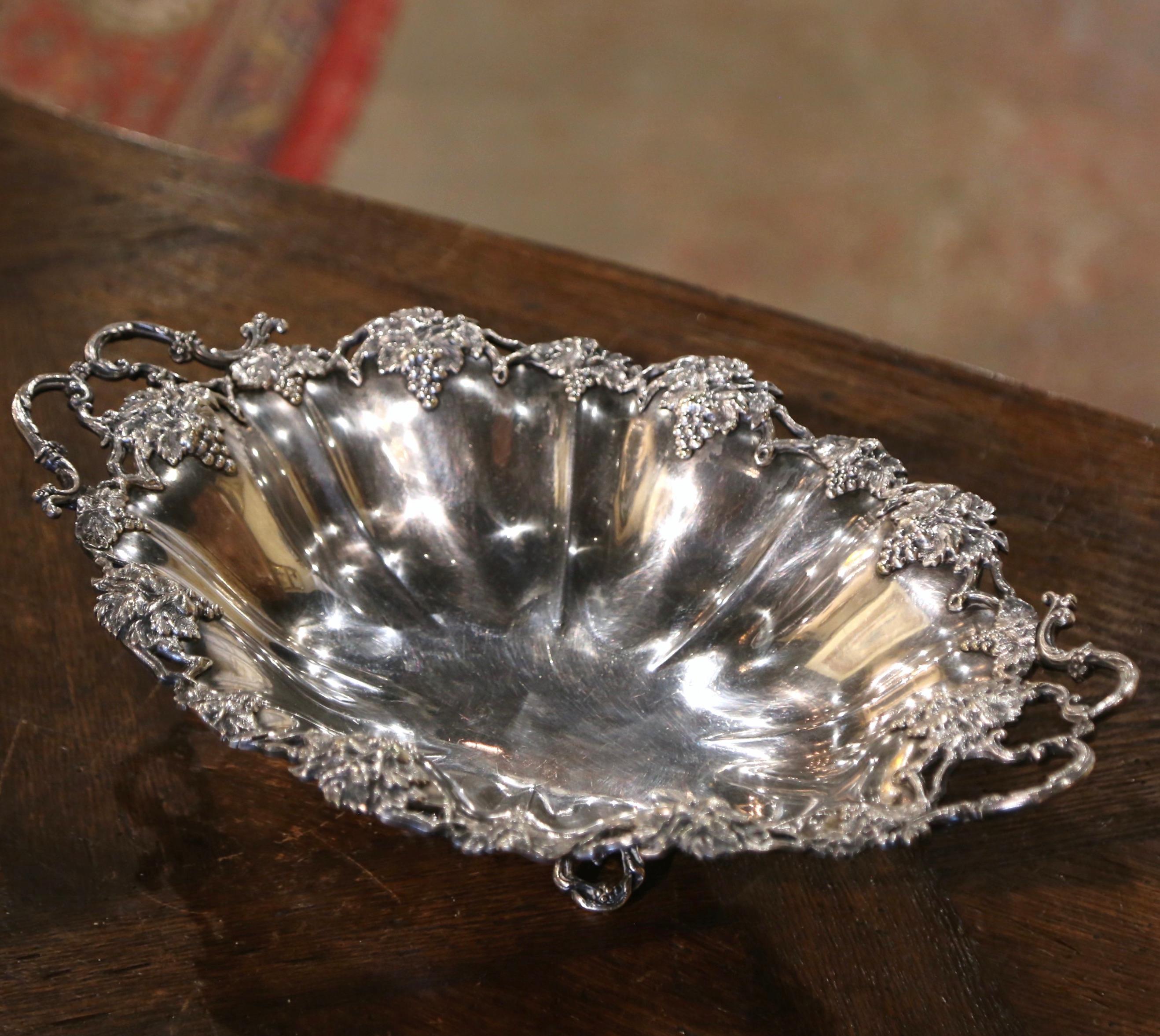Hand-Crafted 19th Century French Silver Plated Bread Basket with Vine Decor For Sale