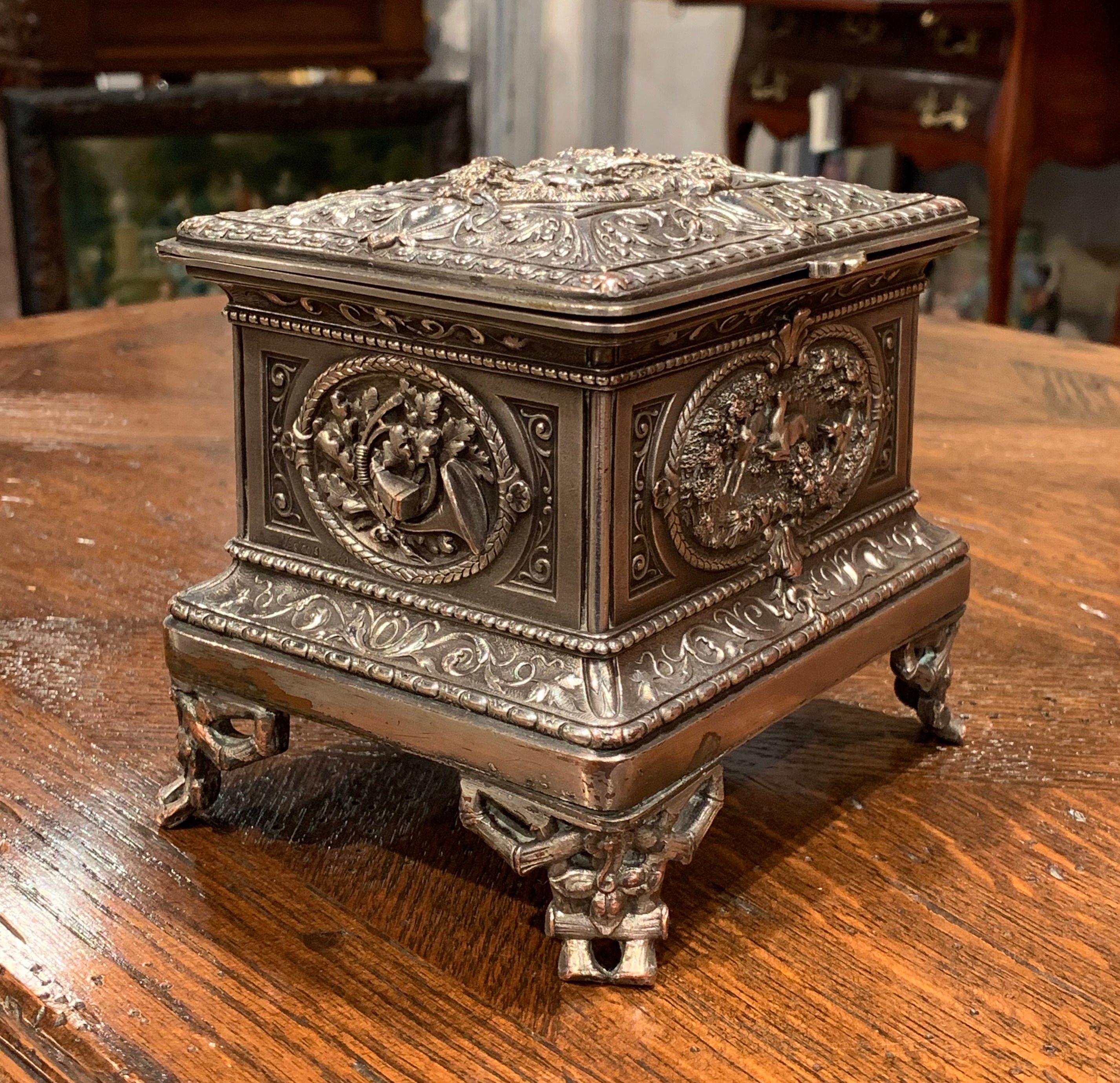 19th Century French Silver Plated on Copper Jewelry Box with Repoussé Hunt Motif 2