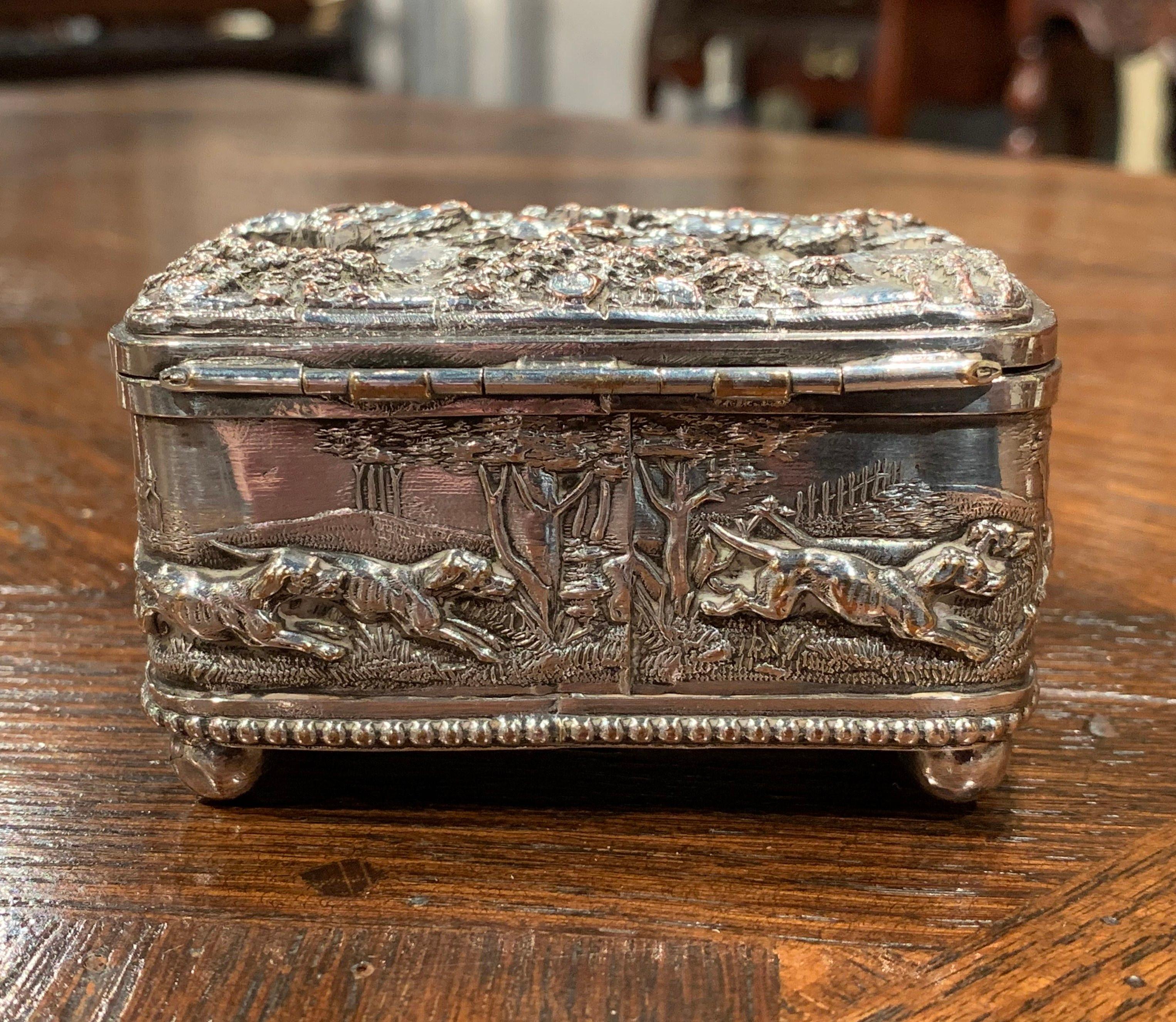 19th Century French Silver Plated on Copper Jewelry Box with Repoussé Hunt Motif 2