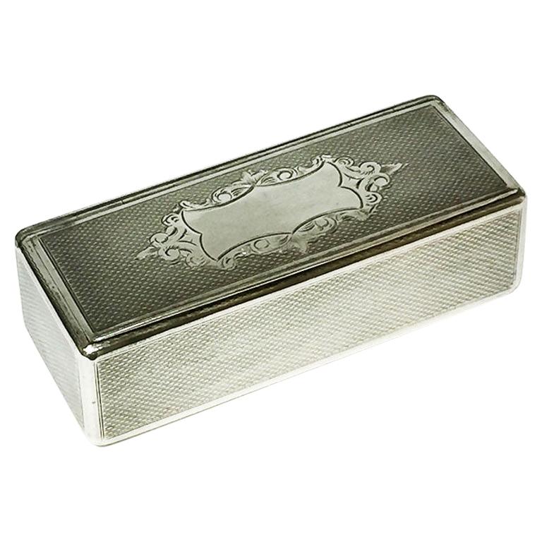 19th Century French Silver Snuff Box For Sale