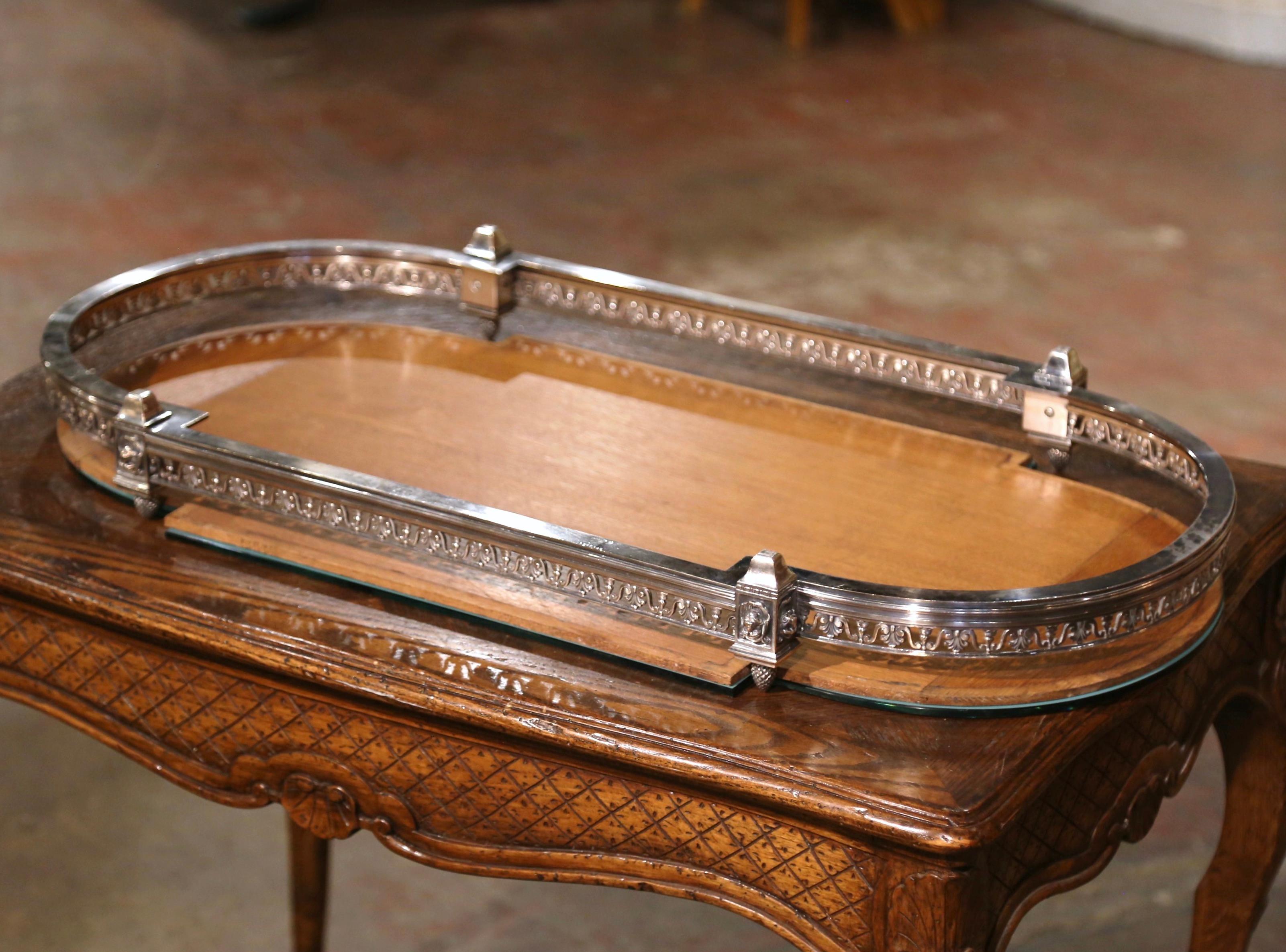  Französischer versilberter Bronze-Tisch „Surtout de Table“ aus Christofle aus dem 19. Jahrhundert, verspiegelt im Angebot 3