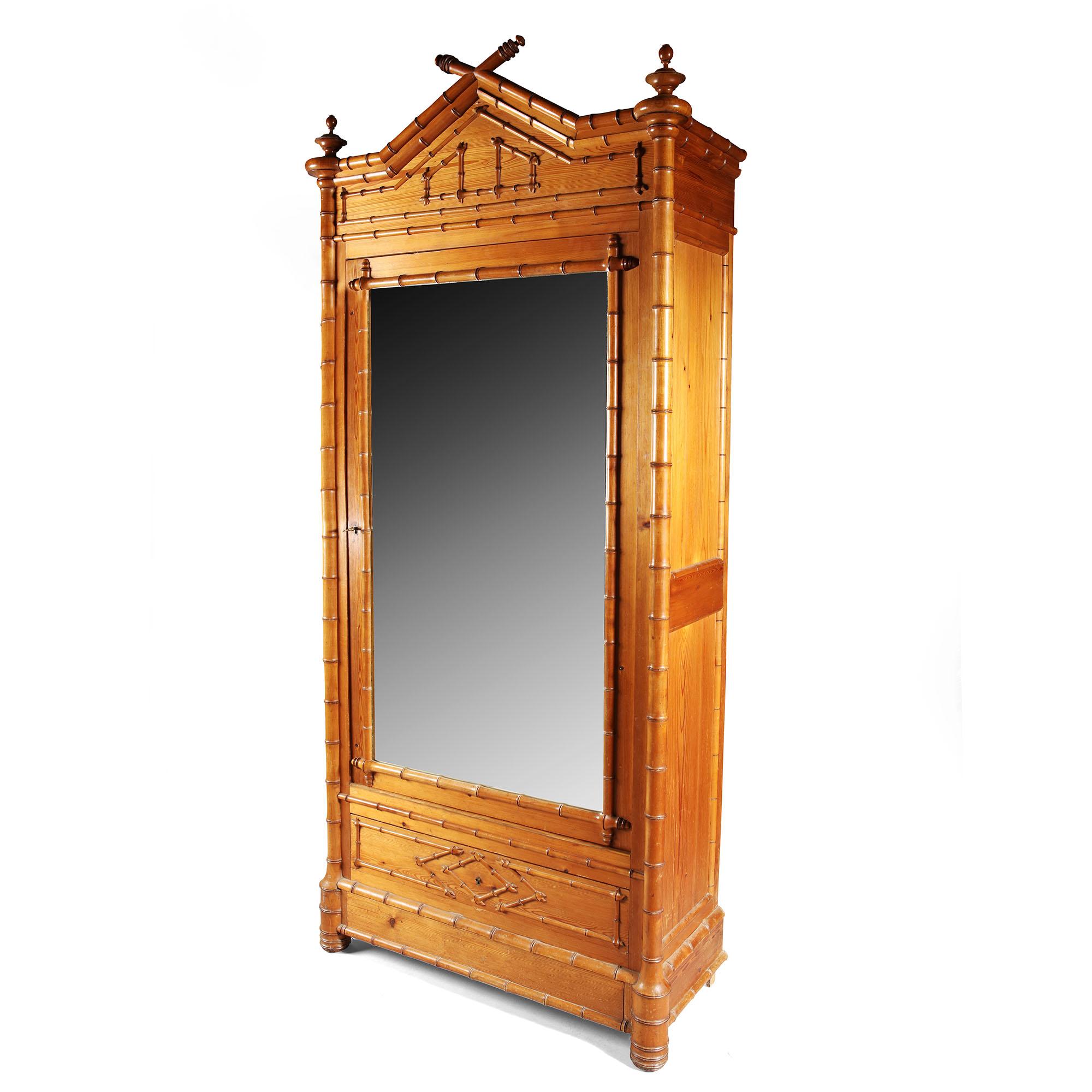 armoire bamboo