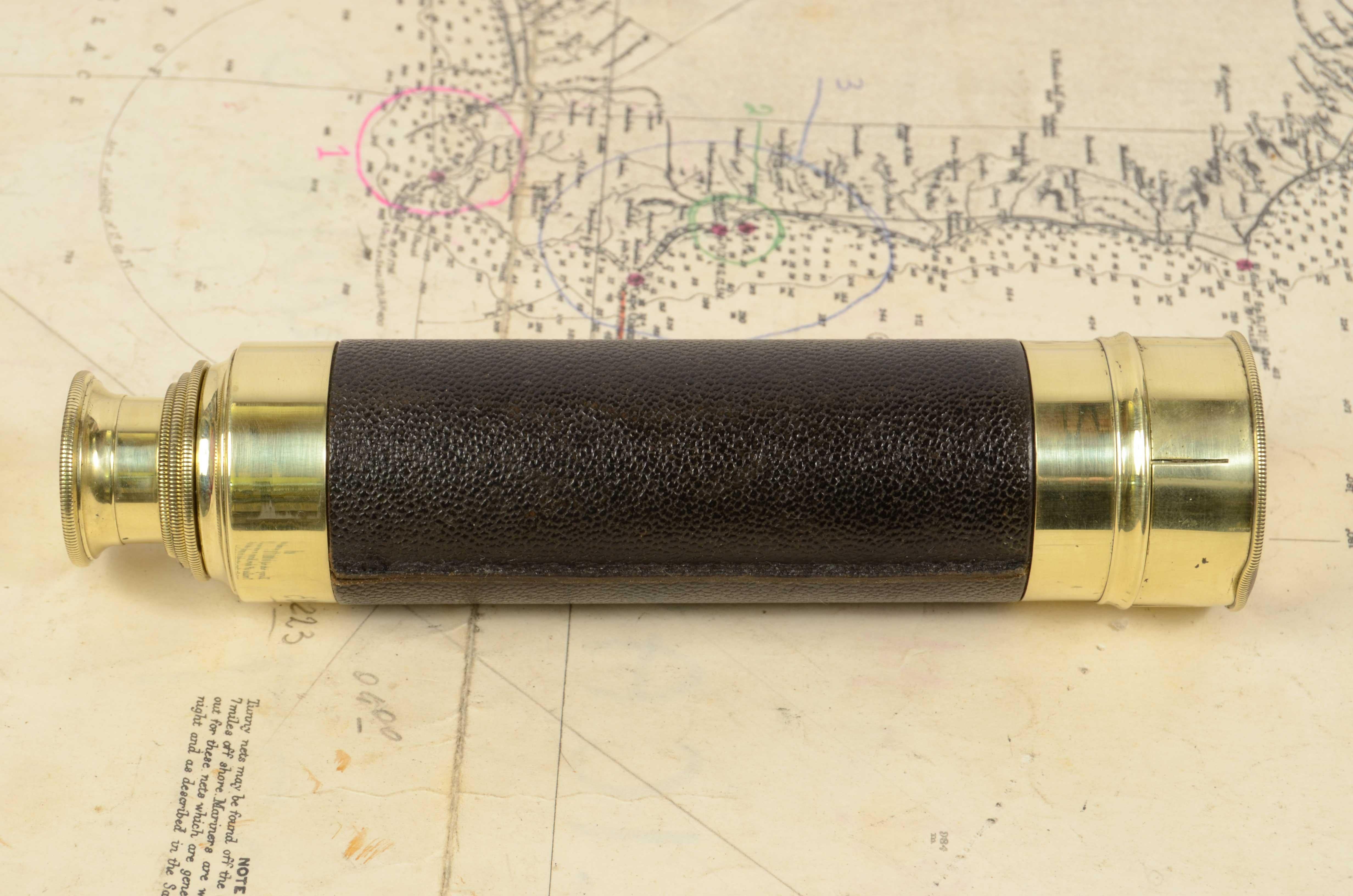 19th Century French Small Brass Antique Telescope with Leather-Covered Handle 1