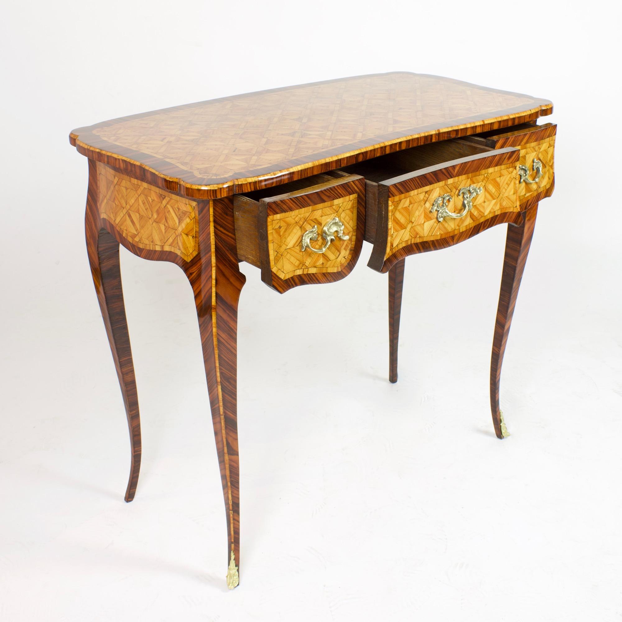 19th Century French Small Louis XV Trelliswork Ladies' Desk or Bureau Plat 1