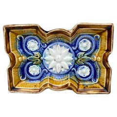 19. Jahrhundert Französisch kleine rechteckige Majolika Catchall