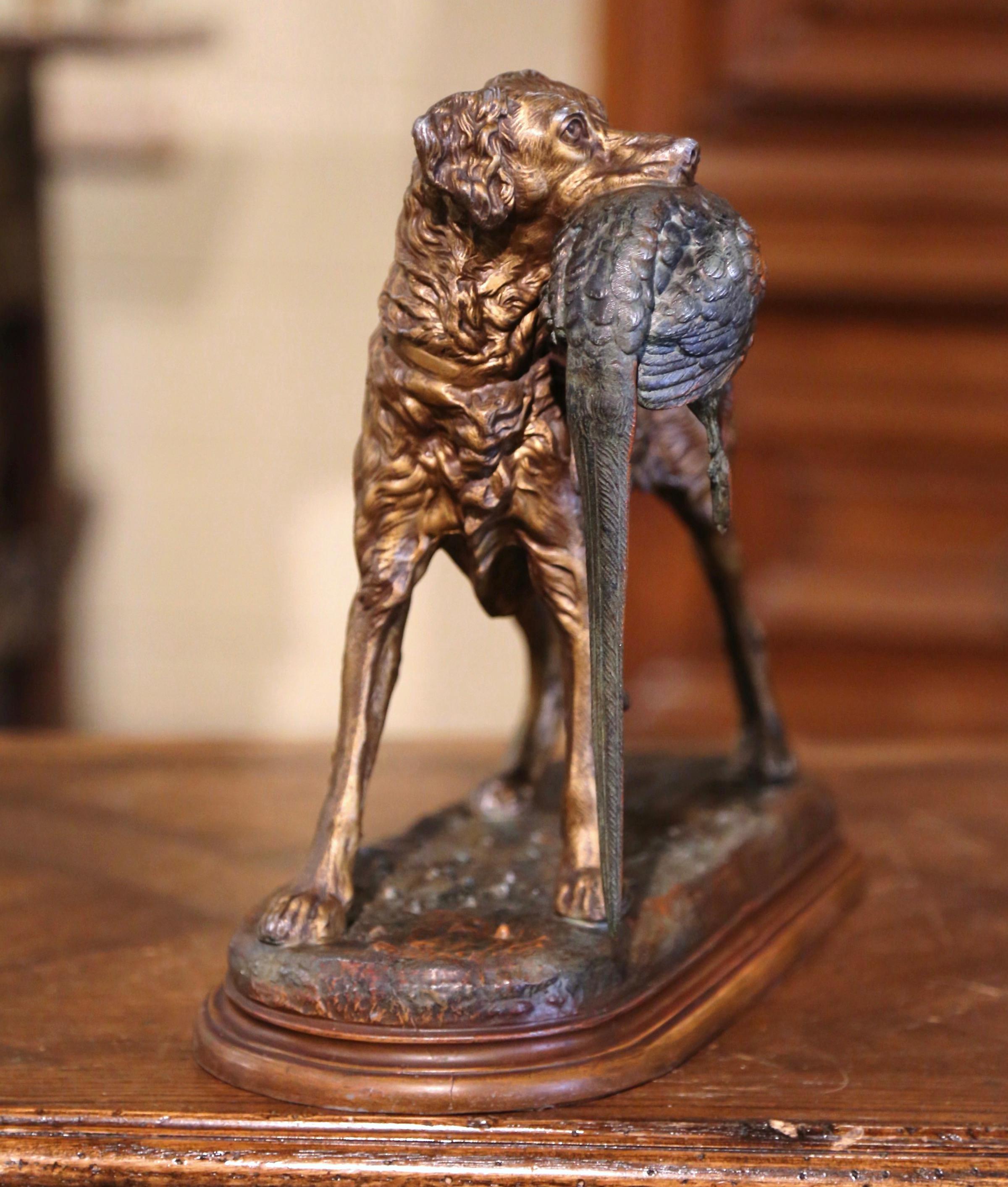 19th Century French Spelter Hunting Dog and Bird Signed J. Moigniez For Sale 4