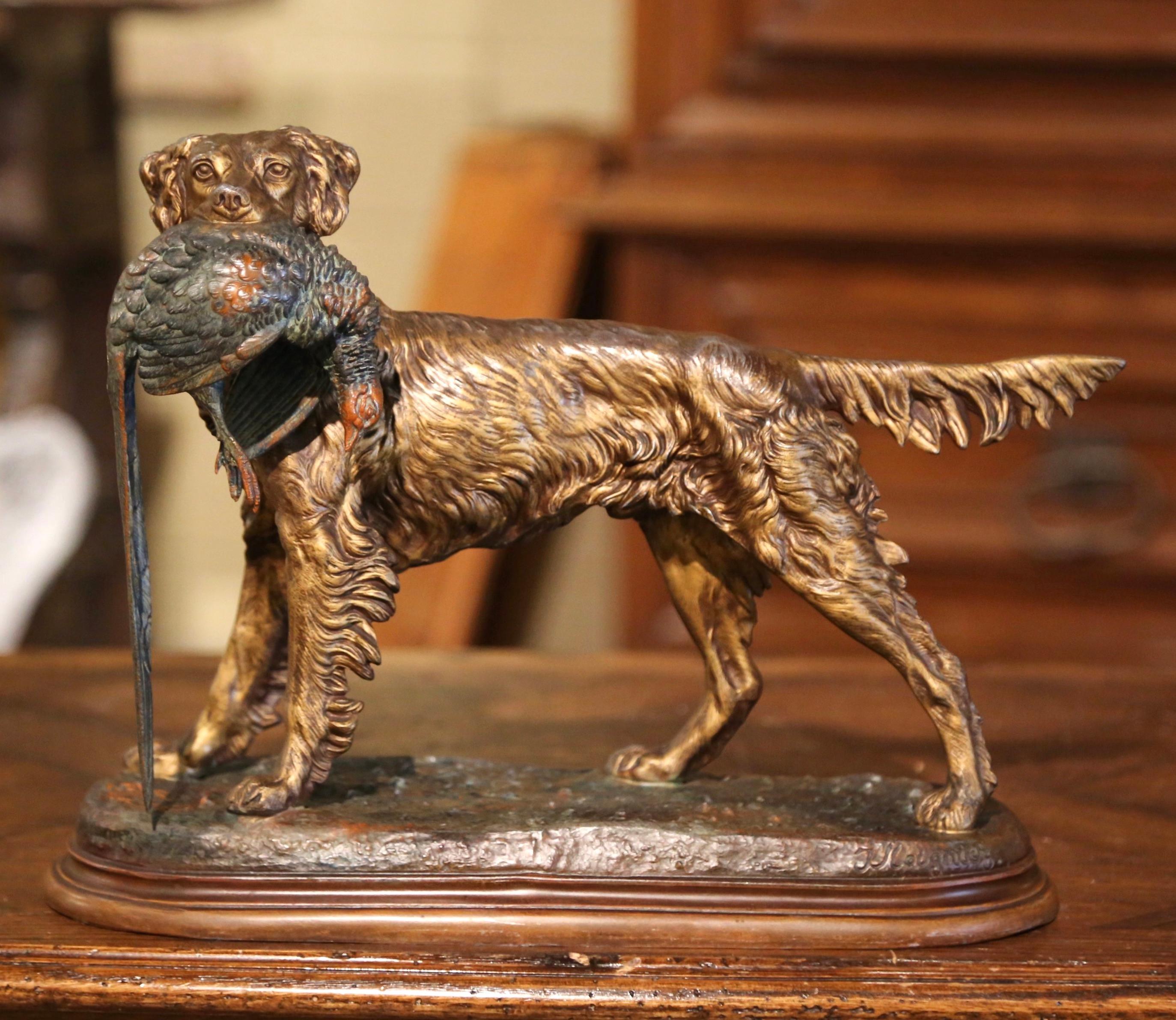 19th Century French Spelter Hunting Dog and Bird Signed J. Moigniez For Sale 1