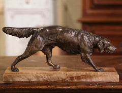 Escultura francesa del siglo XIX de perro de muestra de espelta sobre base de mármol Firmada Masson