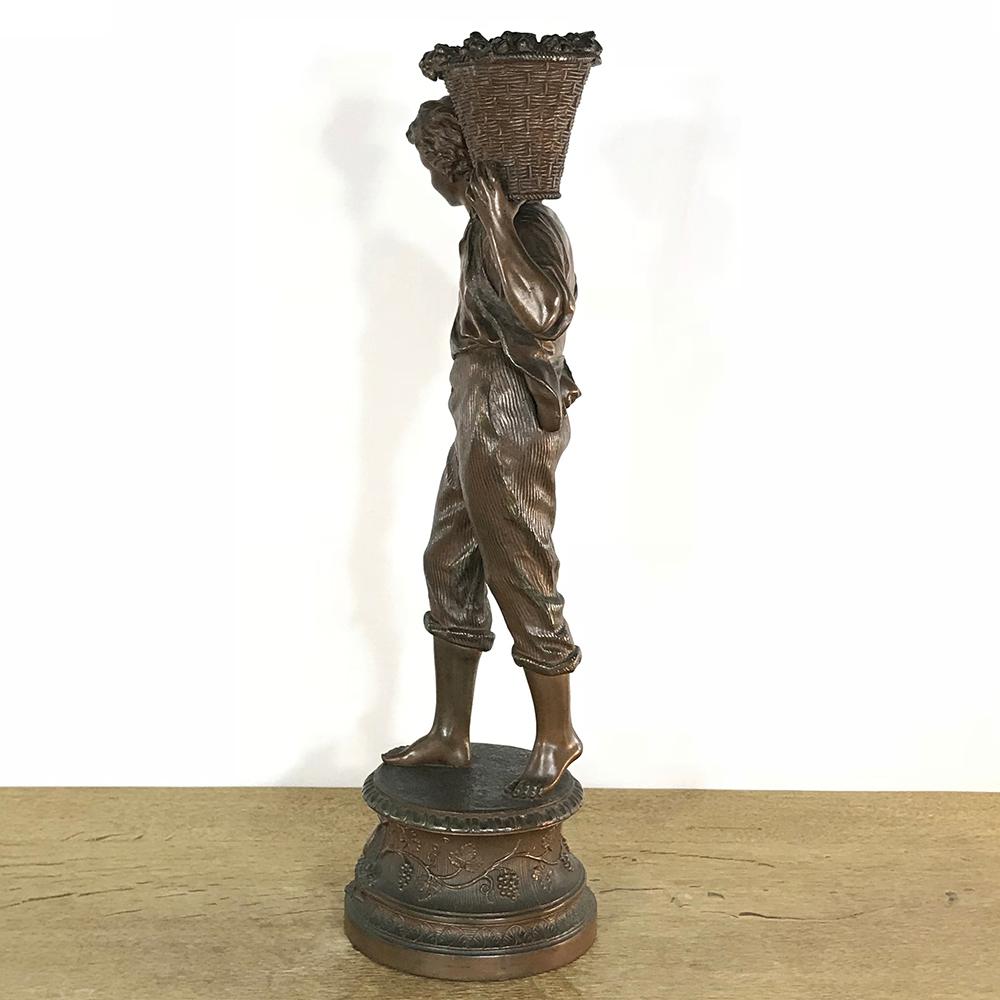 Français Statue française du 19ème siècle en vente