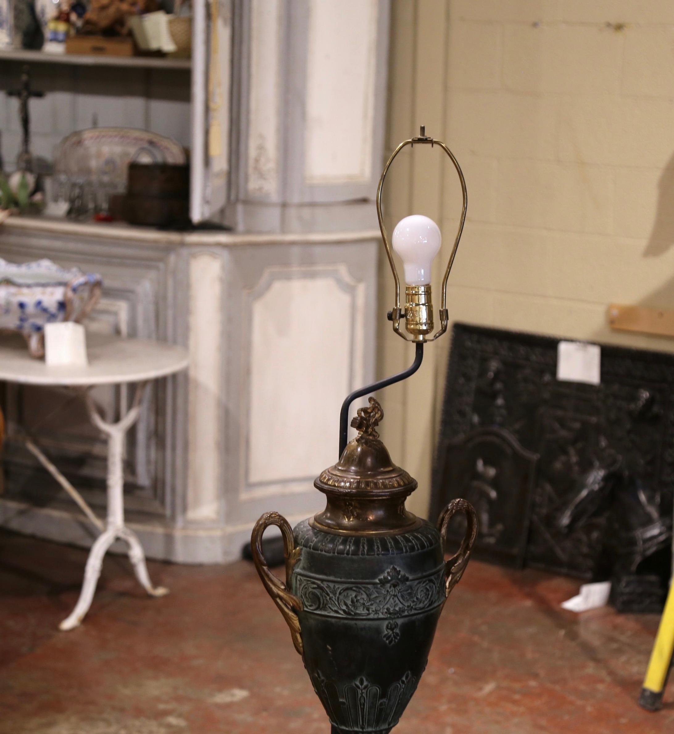 Neoclassical 19th Century French Spelter Urn-Form on Marble Base Table Lamp For Sale