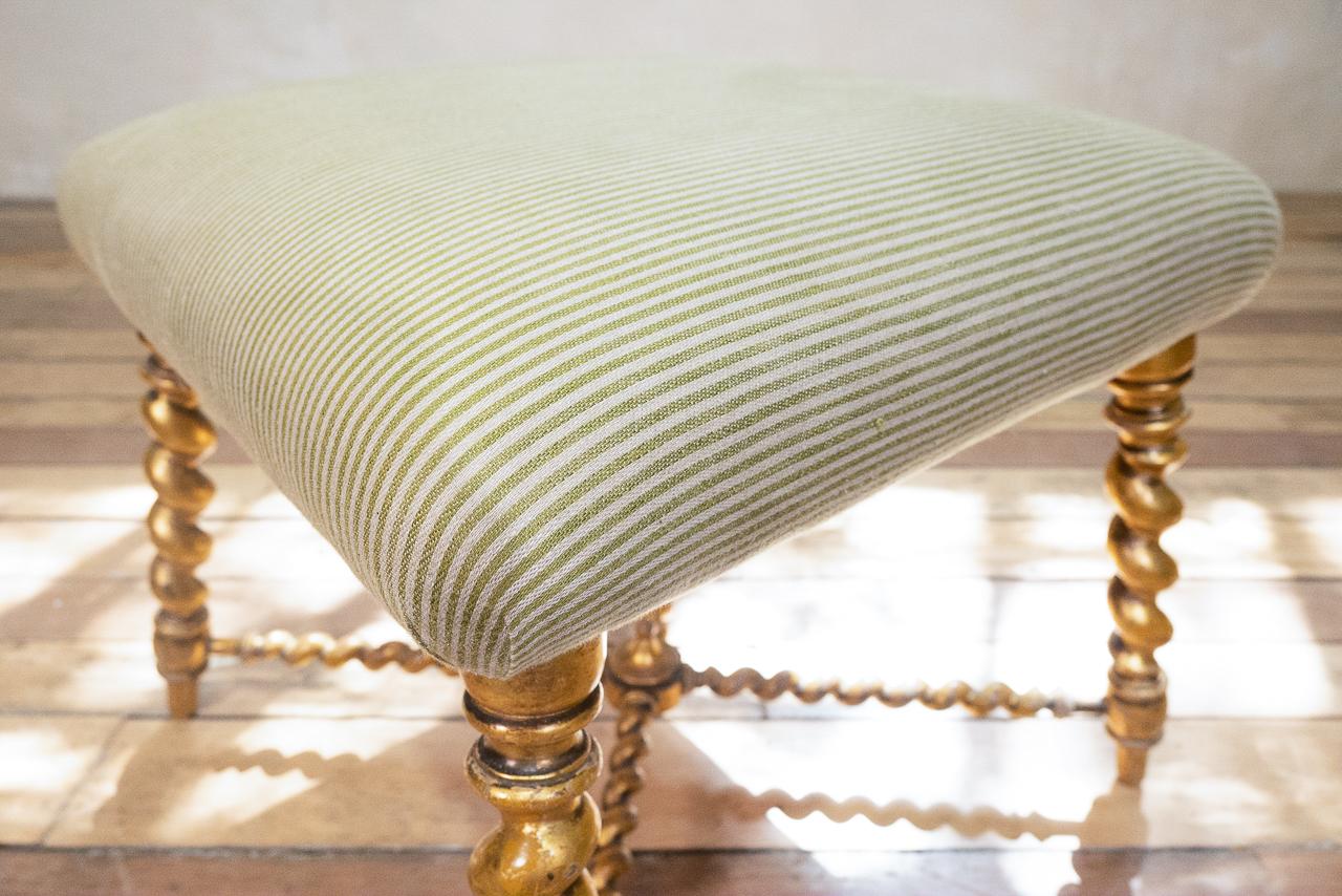 19th Century French Napoleon III Square Giltwood Barley Twist Footstool Ottoman For Sale 6