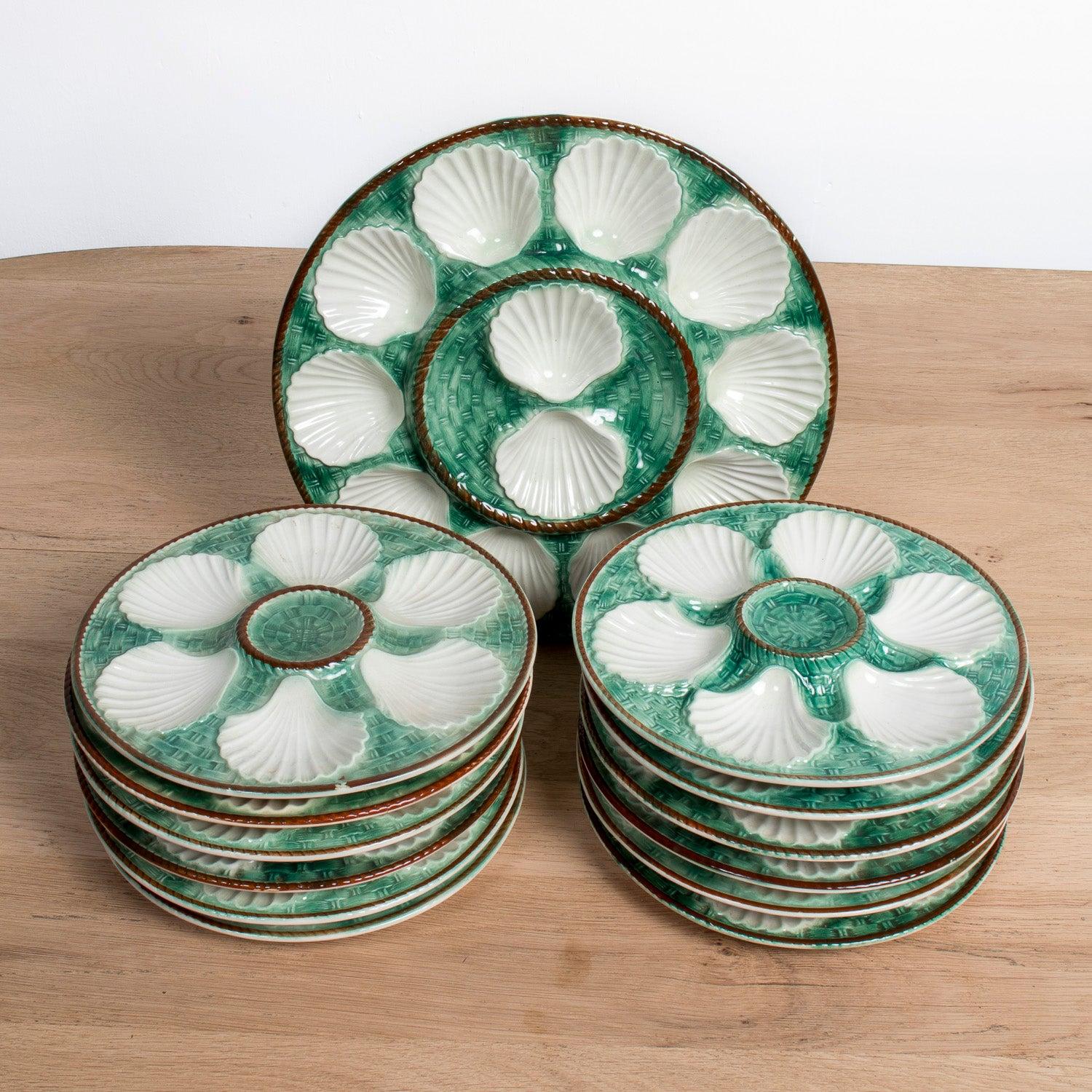 19th Century French St. Clement Basketweave and Rope Oyster Platter For Sale 6