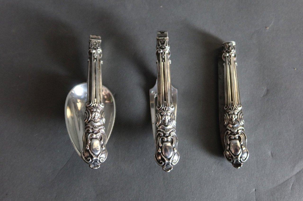 19th Century French Sterling Silver Folding For Sale 7