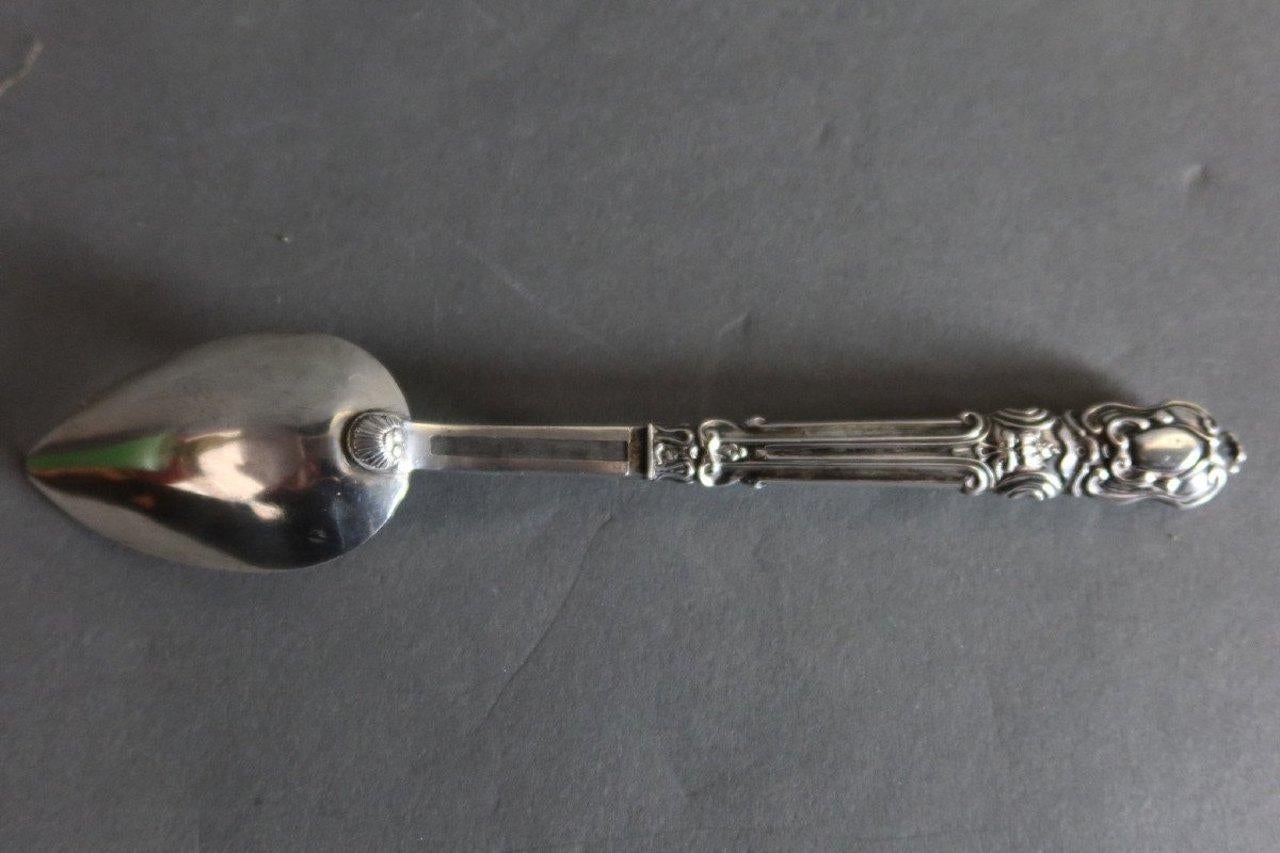 19th Century French Sterling Silver Folding For Sale 5