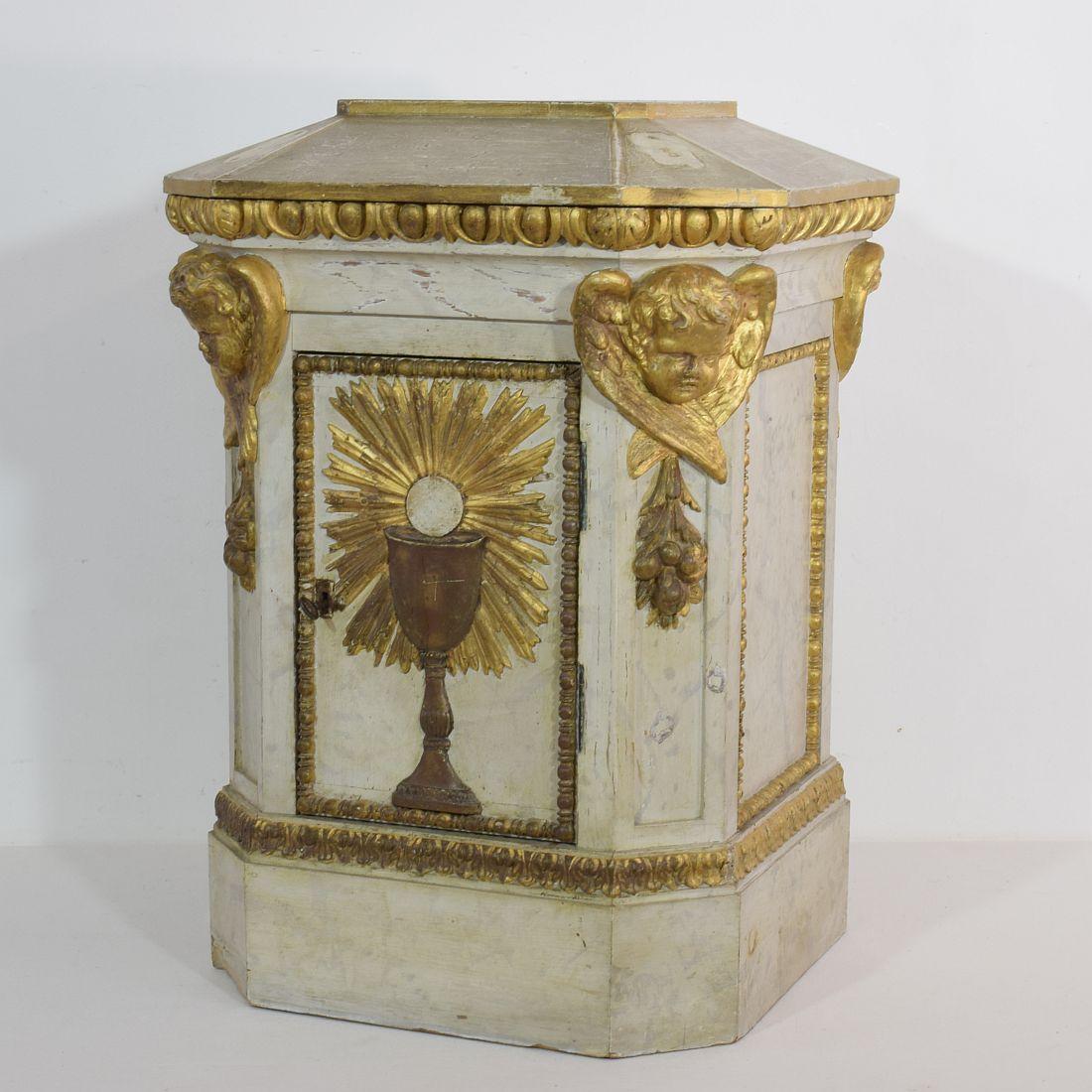 Nice wooden tabernacle with chalk ornaments and working lock.
France 19th century, weathered and losses. Key of later date.