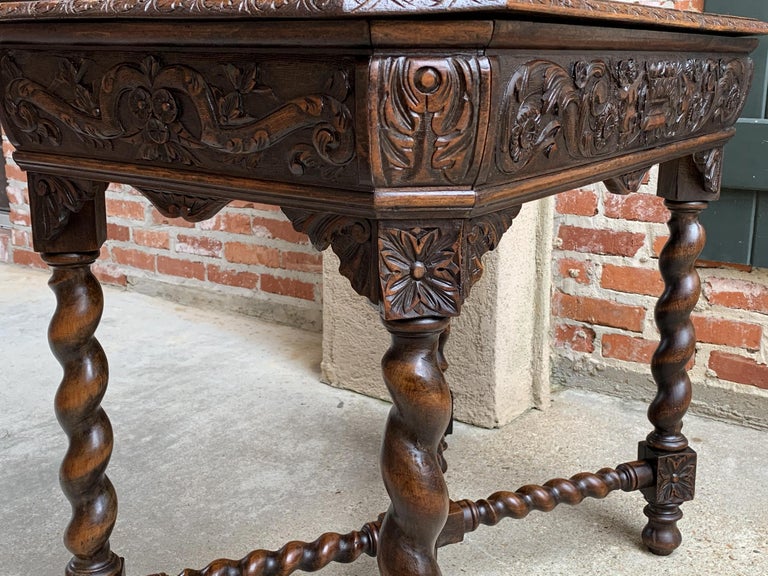 19th Century French Table Barley Twist Carved Oak Center Hall Sofa Renaissance For Sale 11