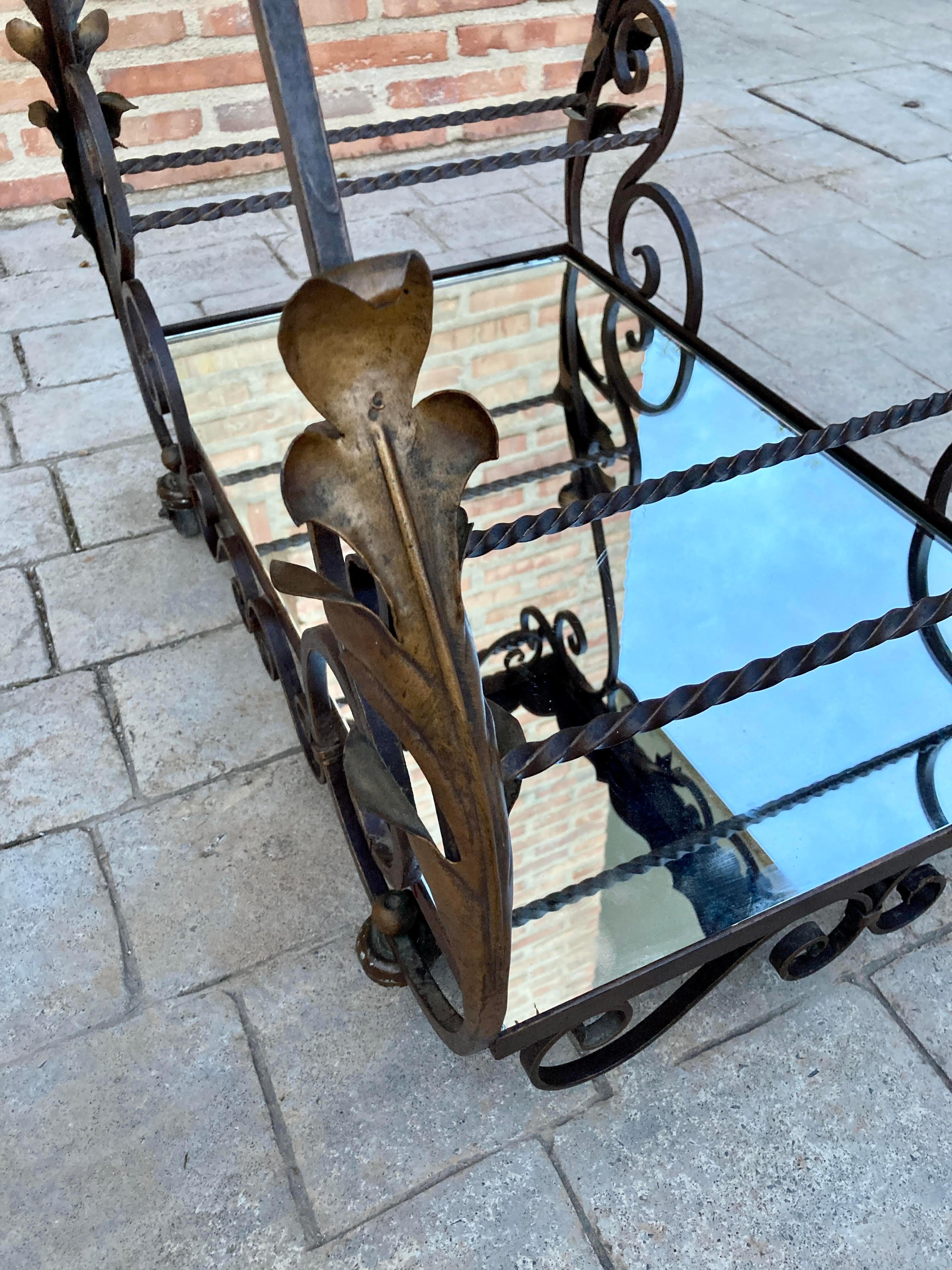 19th Century French Table Iron Bar Cart with Wheels and Two Mirror Tops For Sale 4