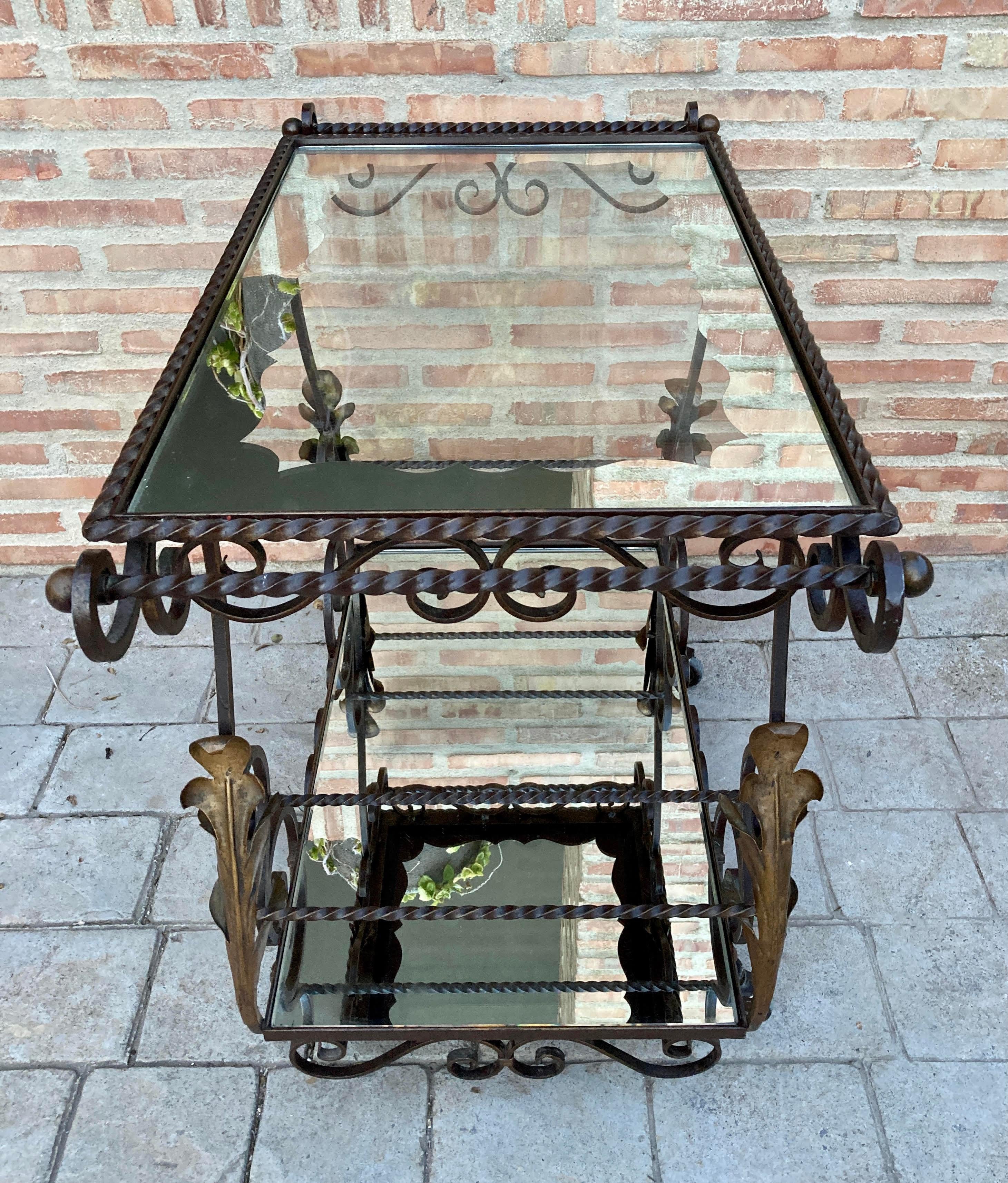 19th Century French Table Iron Bar Cart with Wheels and Two Mirror Tops In Good Condition For Sale In Miami, FL