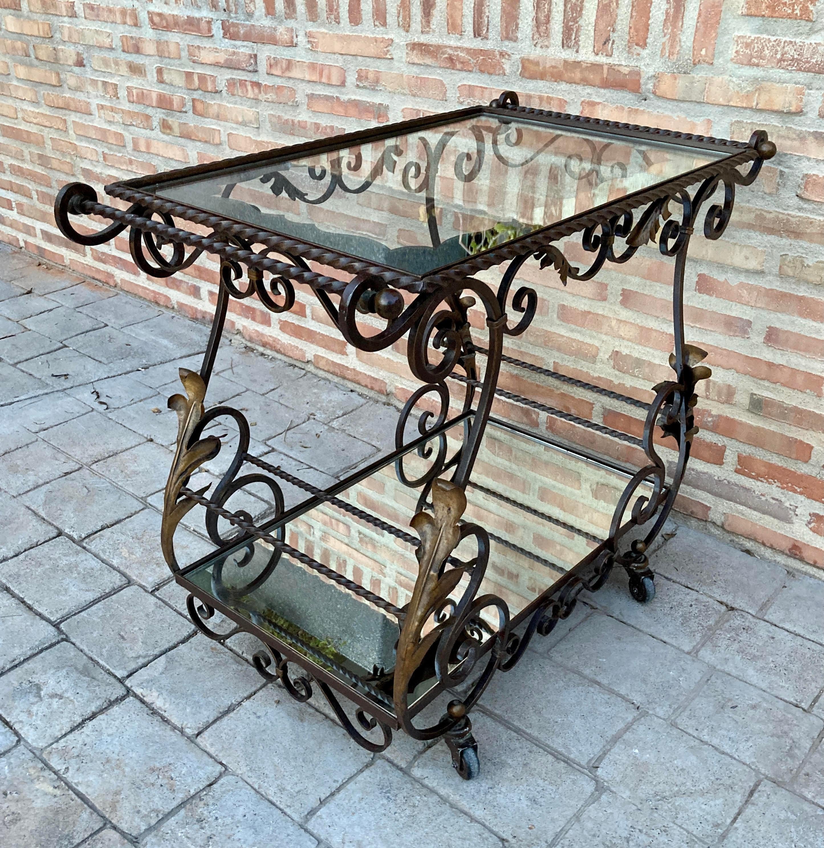19th Century French Table Iron Bar Cart with Wheels and Two Mirror Tops For Sale 2
