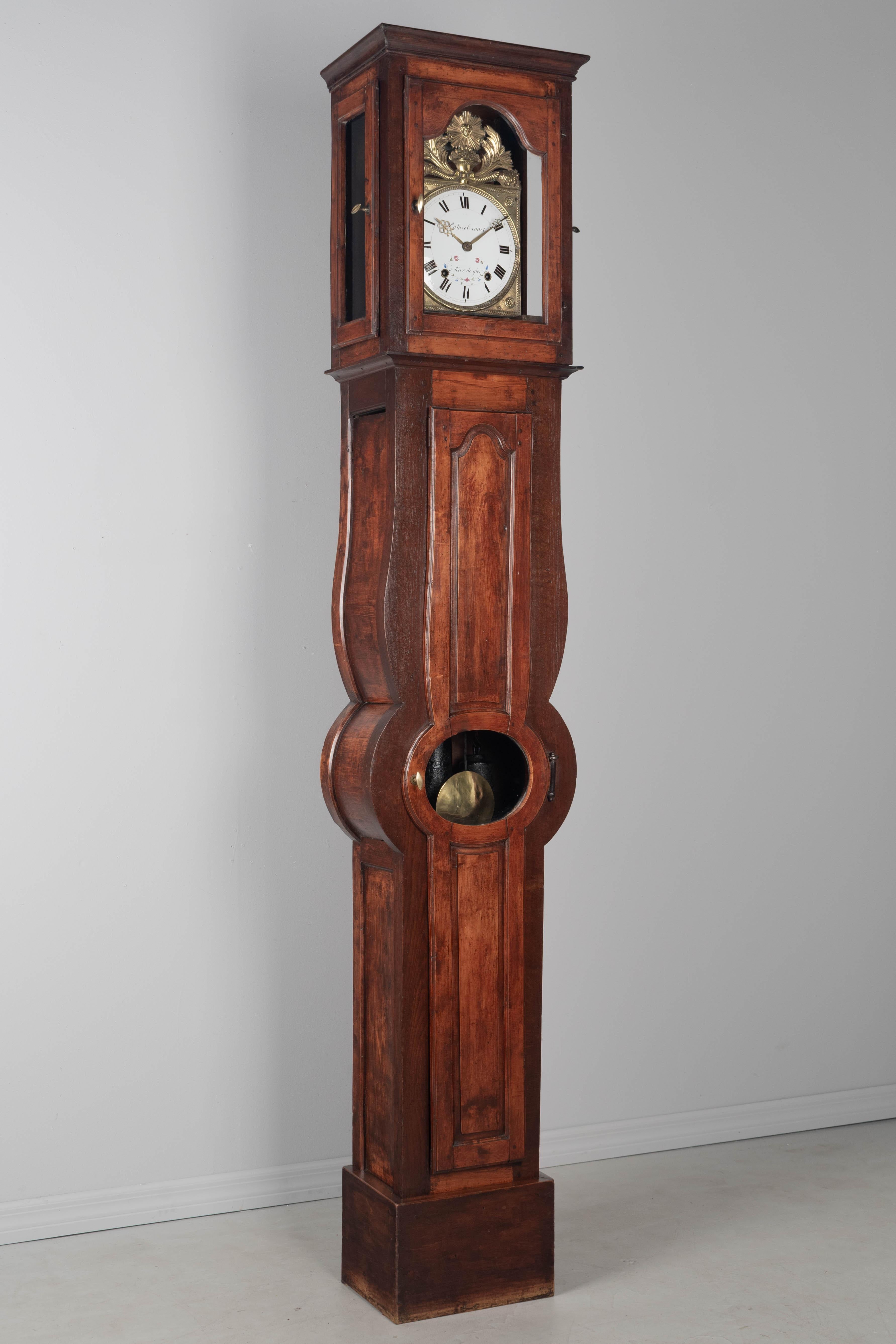 Reloj francés de caja alta del siglo XIX u Horloge De Parquet Luis XV en venta
