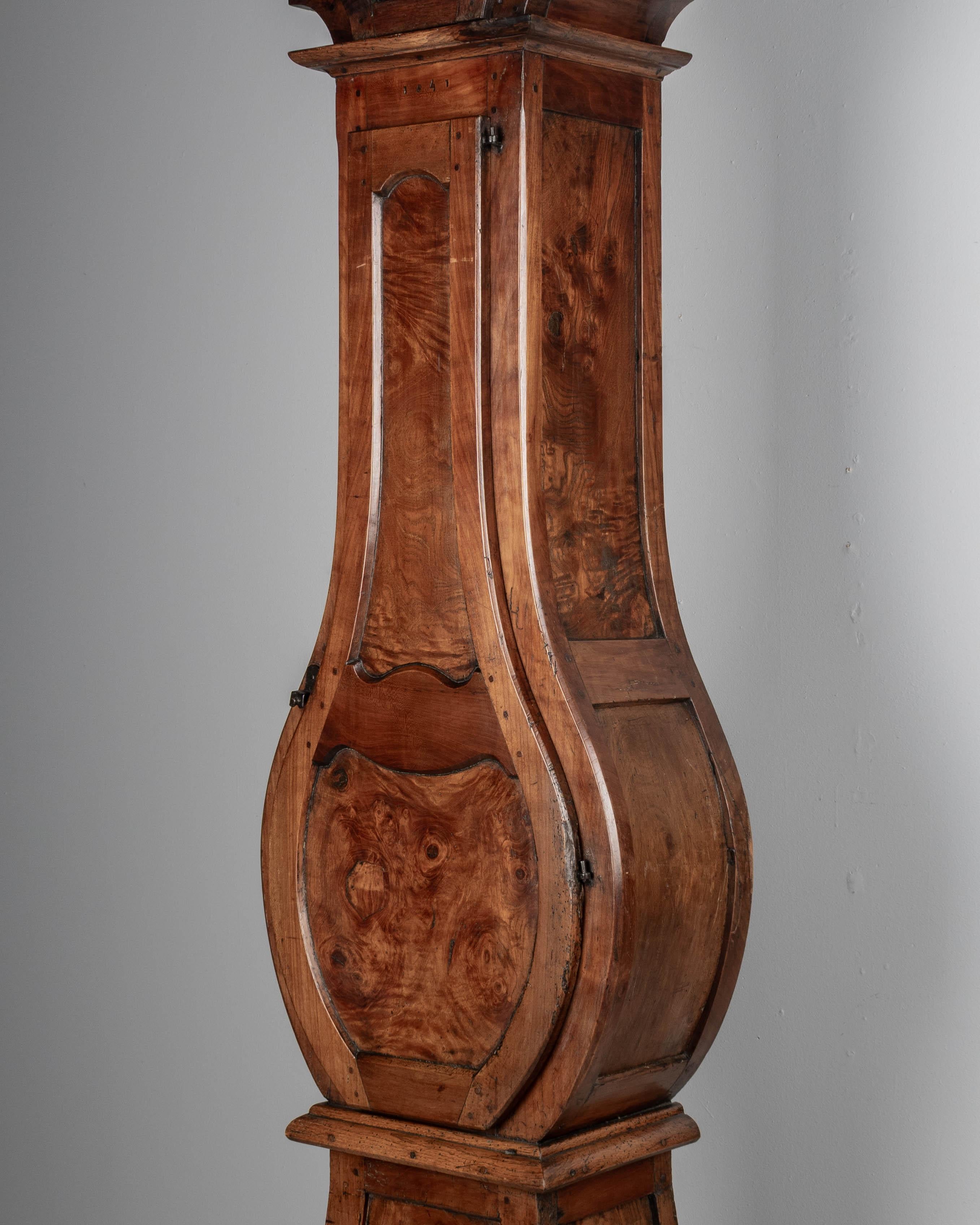 Fatto a mano Orologio francese a cassa alta del XIX secolo o Horloge de Parquet in vendita