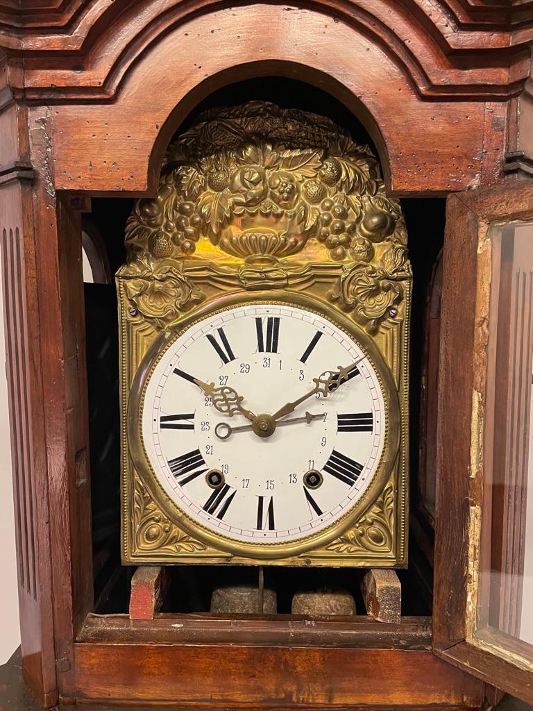 Noyer Horloge De Parquet du 19ème siècle en vente