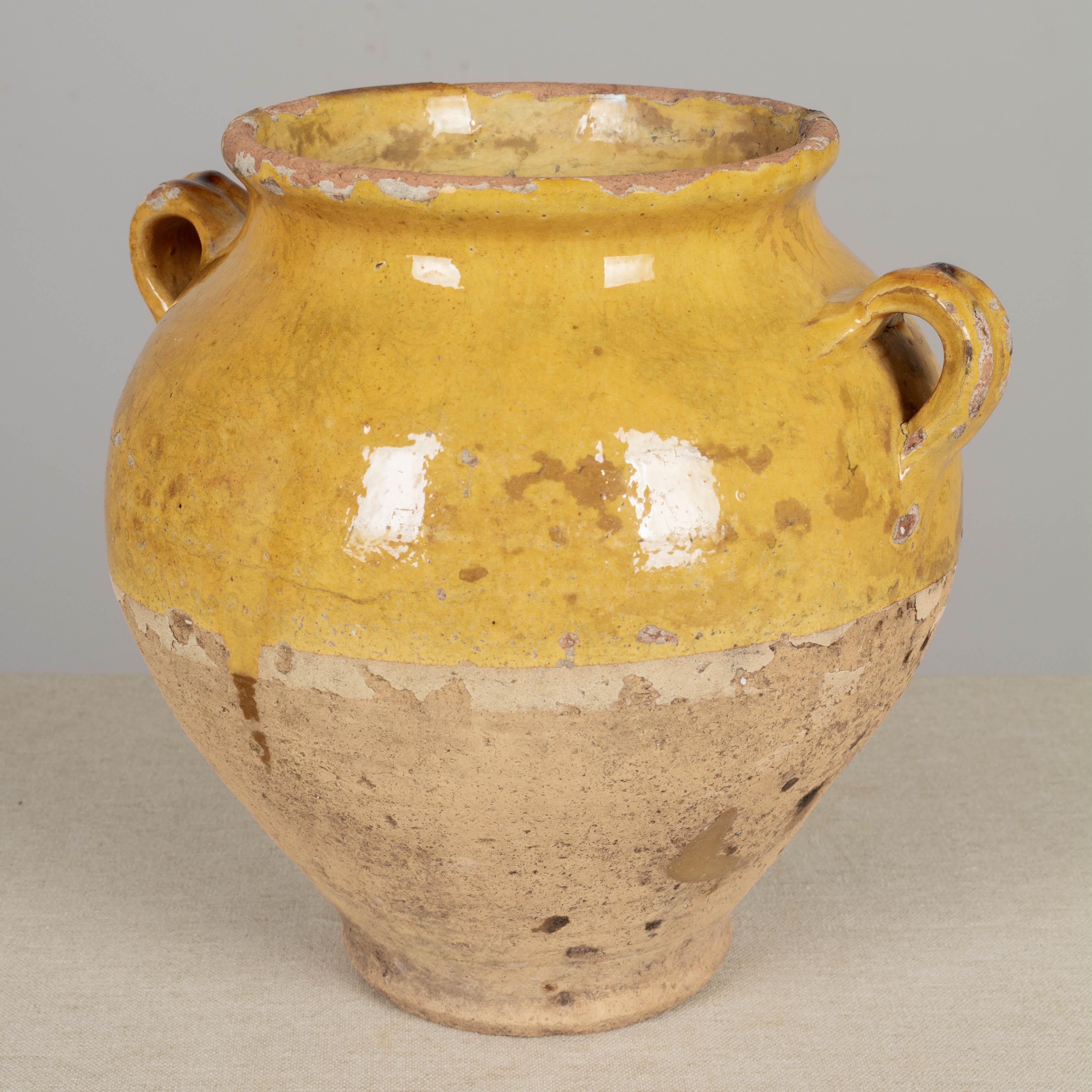 19th Century French Terracotta Confit Pot In Good Condition In Winter Park, FL