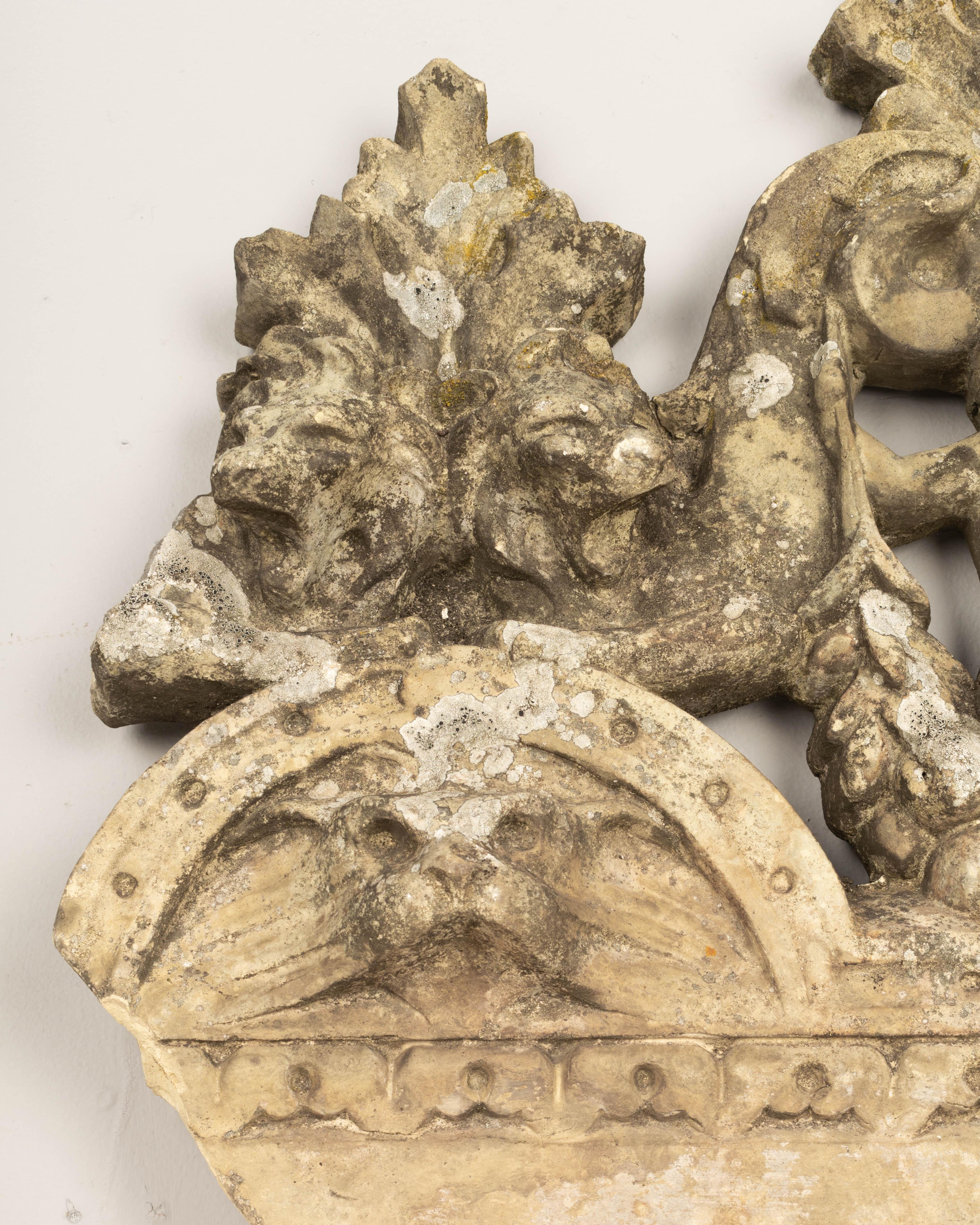 Set di 12 piastrelle da giardino in terracotta francese del XIX secolo in vendita 4