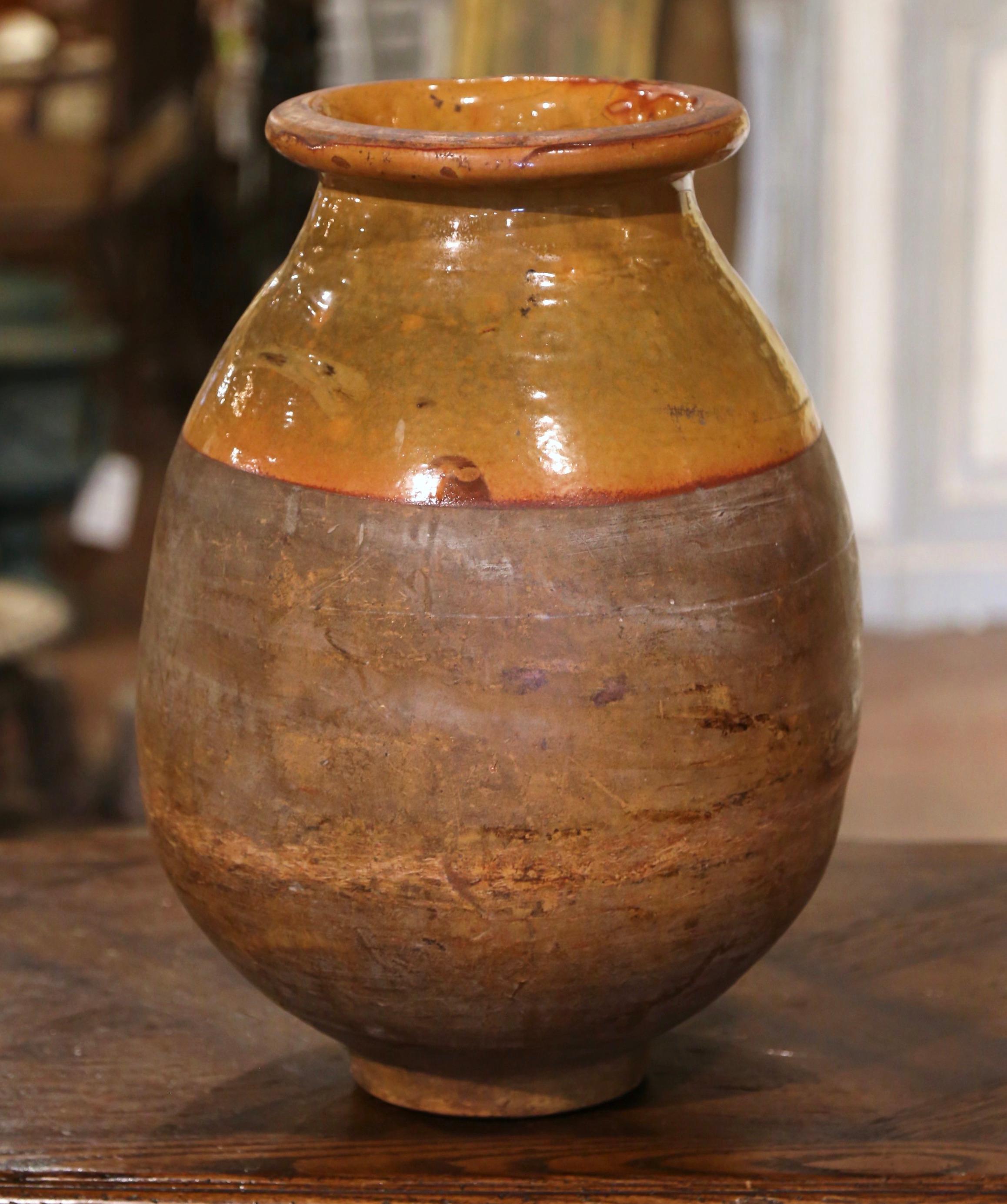 Earthenware 19th Century French Terracotta Olive Jar from Provence For Sale
