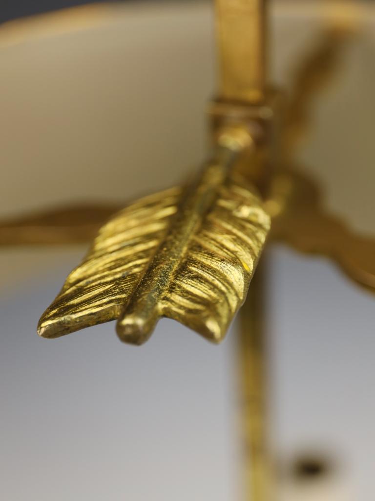 Laiton Lampe de table Bouillotte à trois bras du XIXe siècle en vente