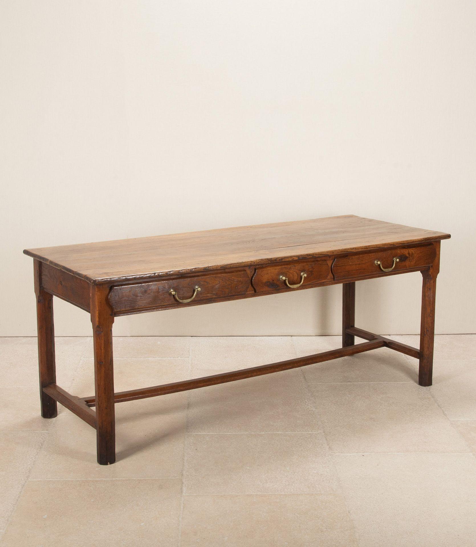 Country 19th Century French Three Drawer Oak Serving Table For Sale