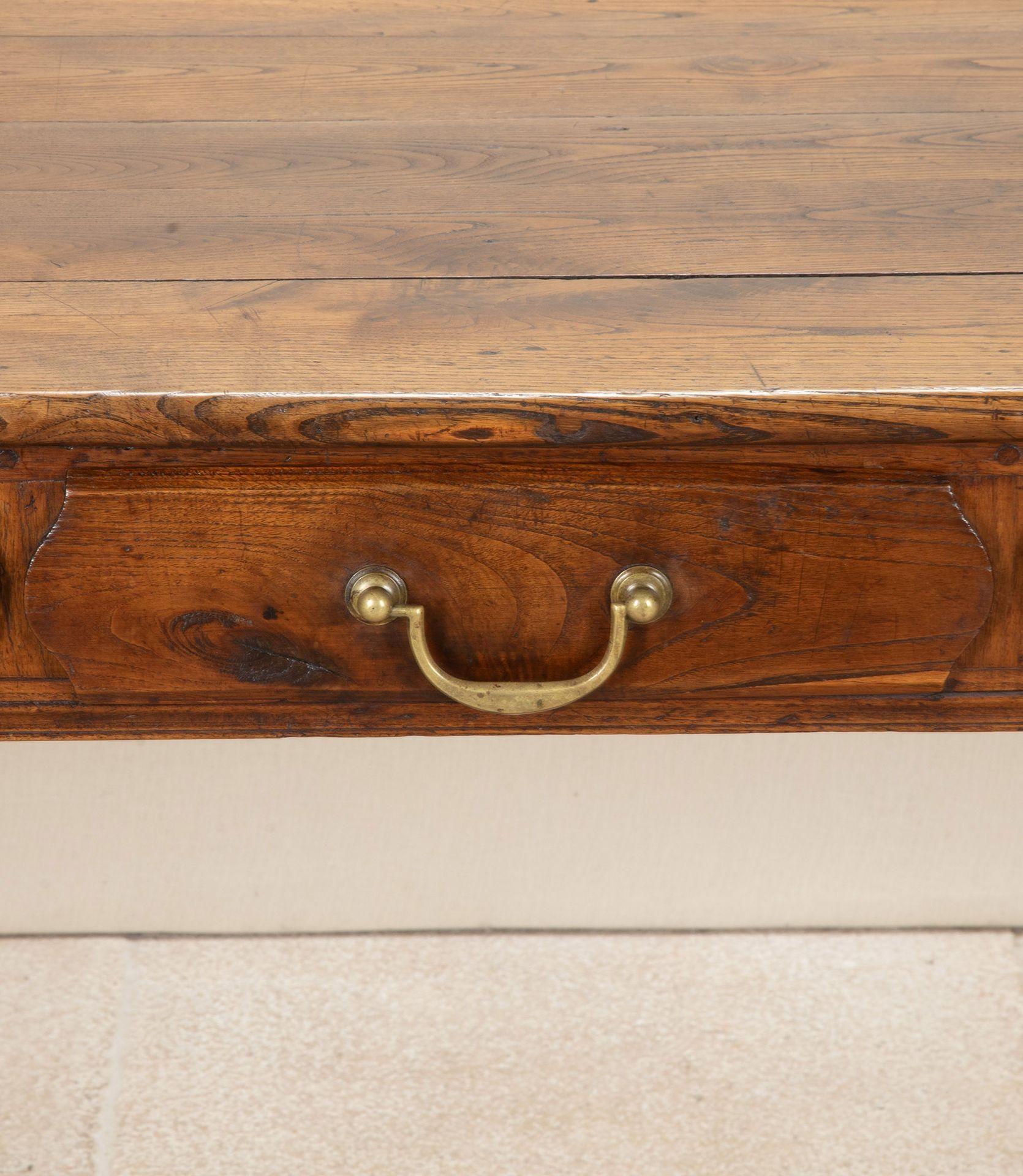 19th Century French Three Drawer Oak Serving Table For Sale 1