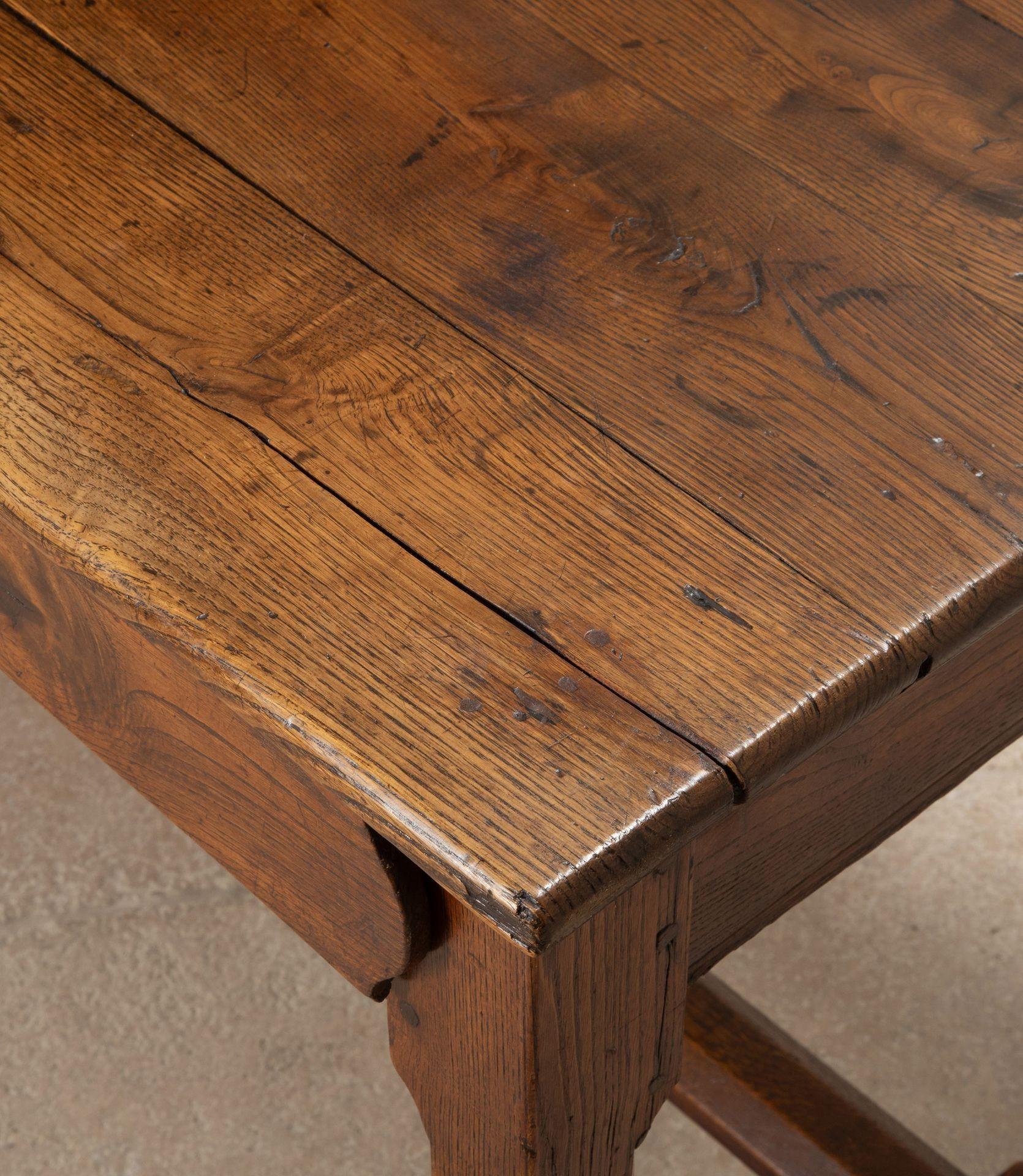 19th Century French Three Drawer Oak Serving Table For Sale 2