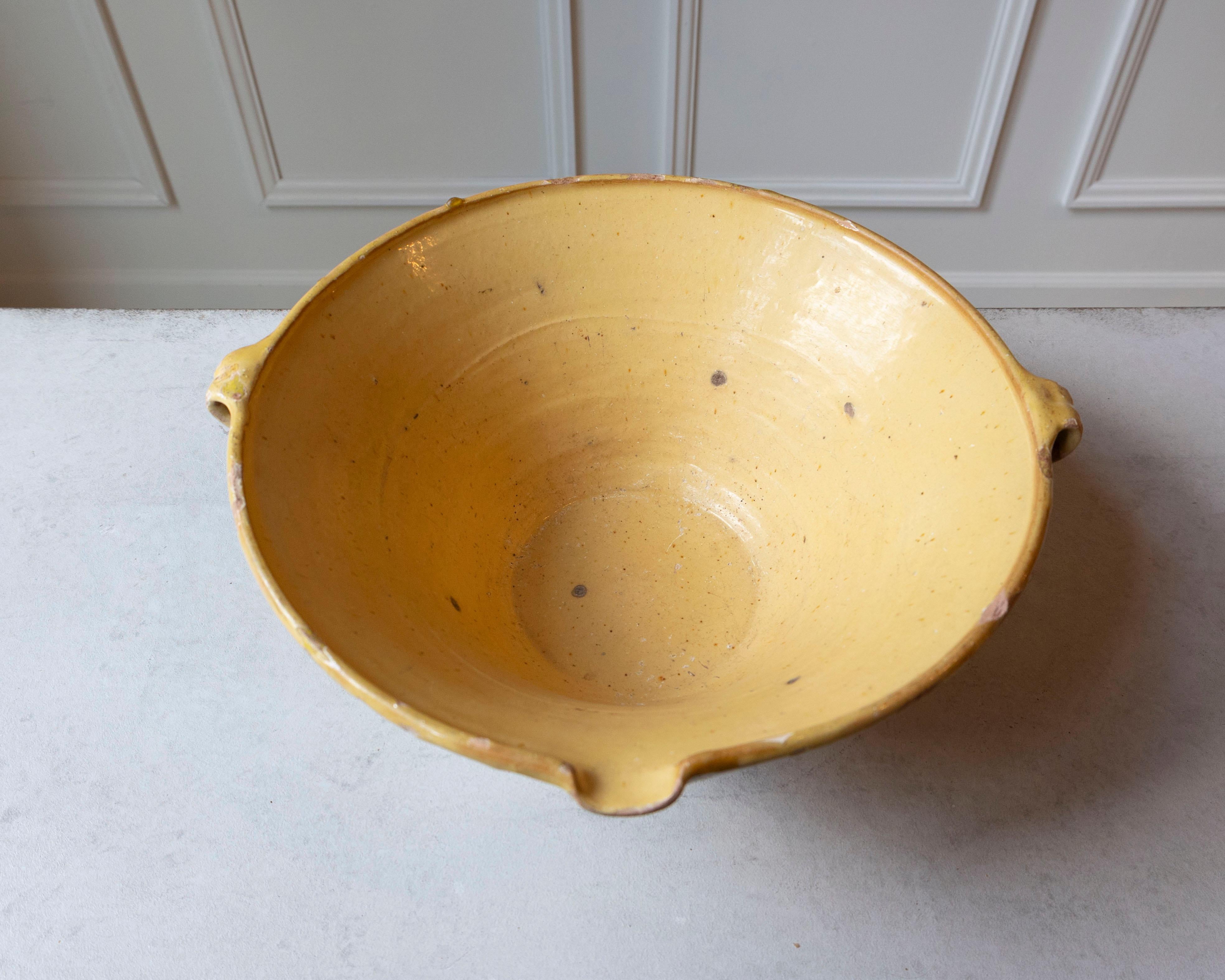 19th Century French Tian Bowl with Yellow Glaze For Sale 1