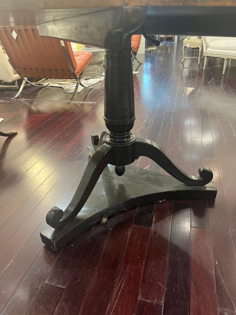 Mesa de centro basculante francesa del siglo XIX en Bueno estado para la venta en Houston, TX