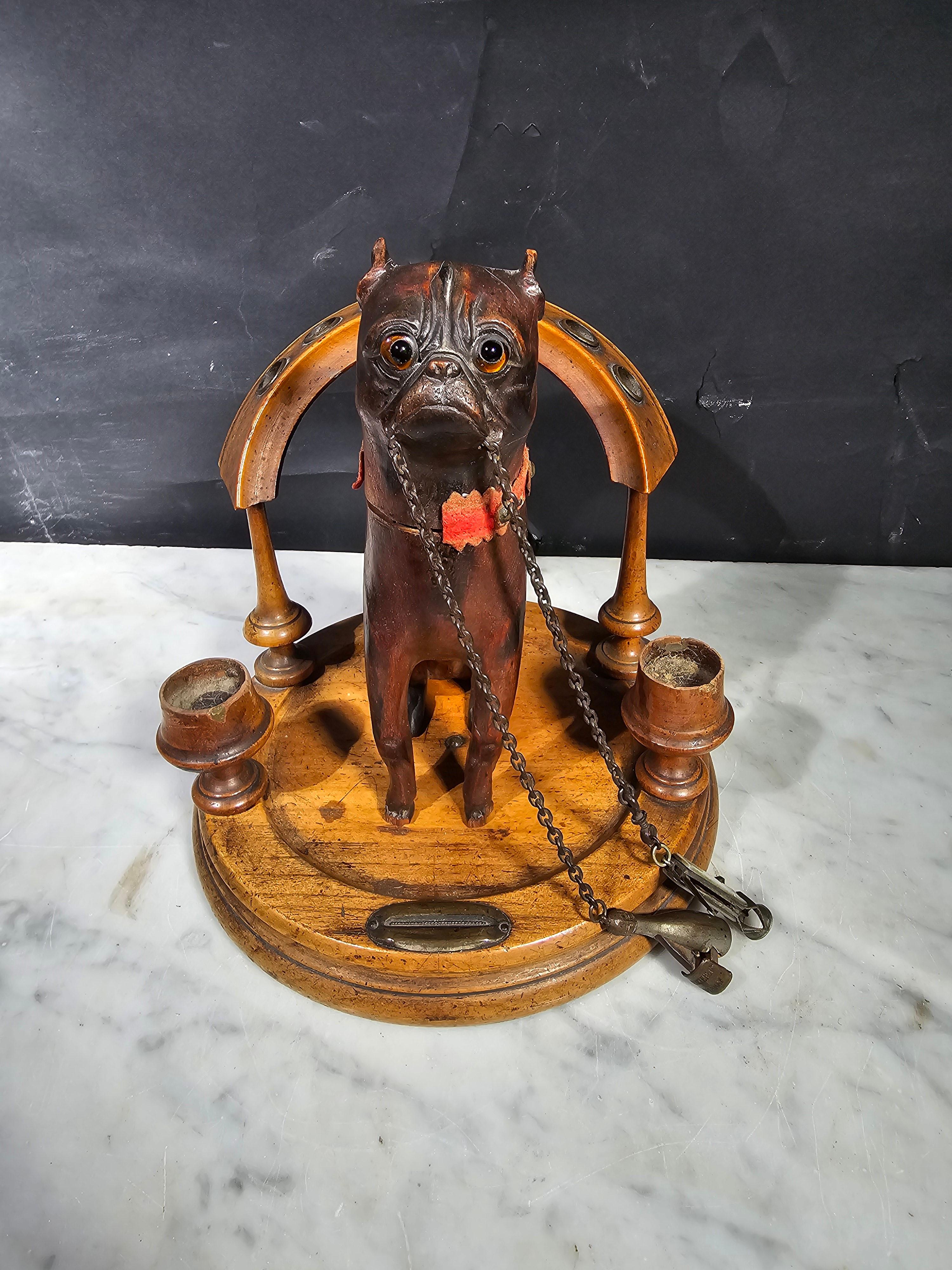 Late 19th Century 19th Century French Tobacco Pipe Stand For Sale