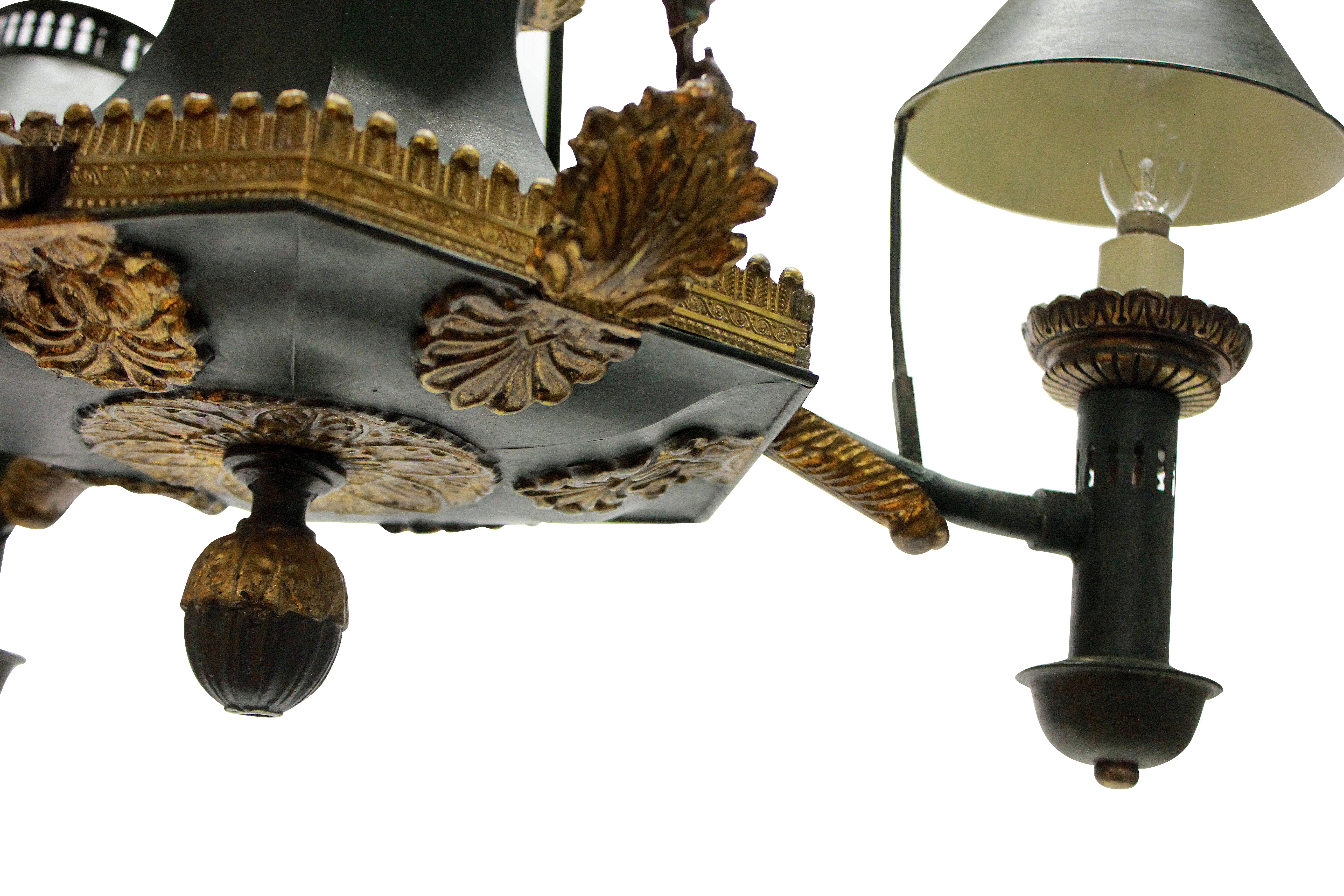 19th Century French Toleware Chandelier In Good Condition In London, GB