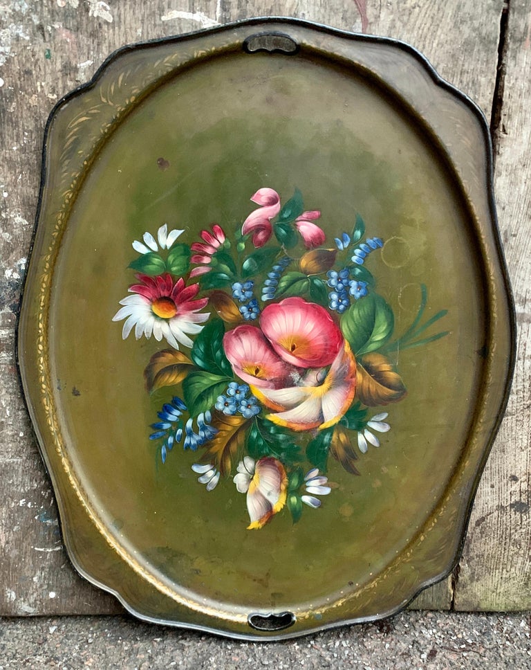 19th Century French Toleware Painted Tray In Good Condition For Sale In Haddonfield, NJ