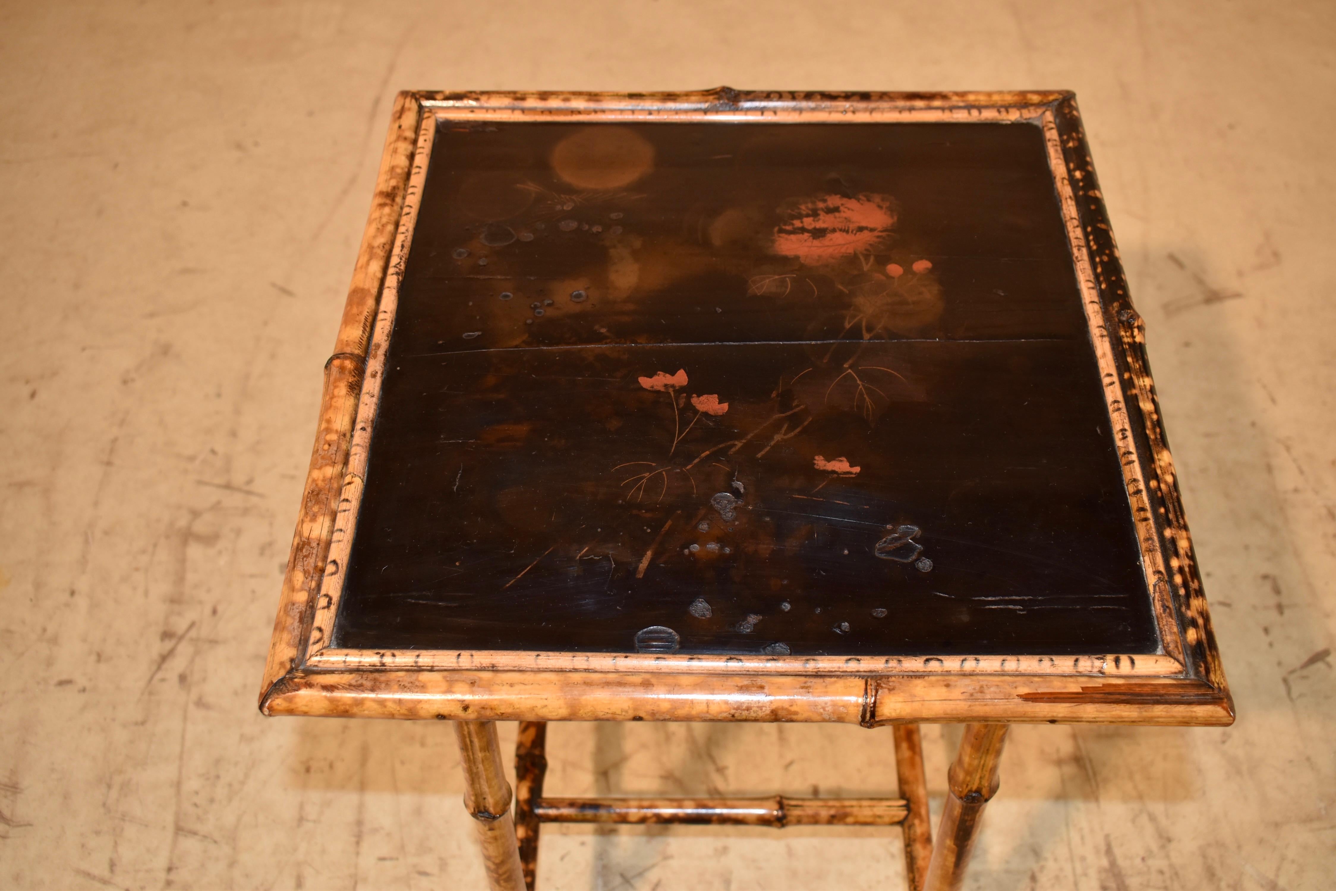 Bambou Table d'appoint en bambou tortue du 19ème siècle en vente