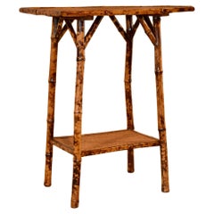 Table d'appoint en bambou tortue du 19ème siècle
