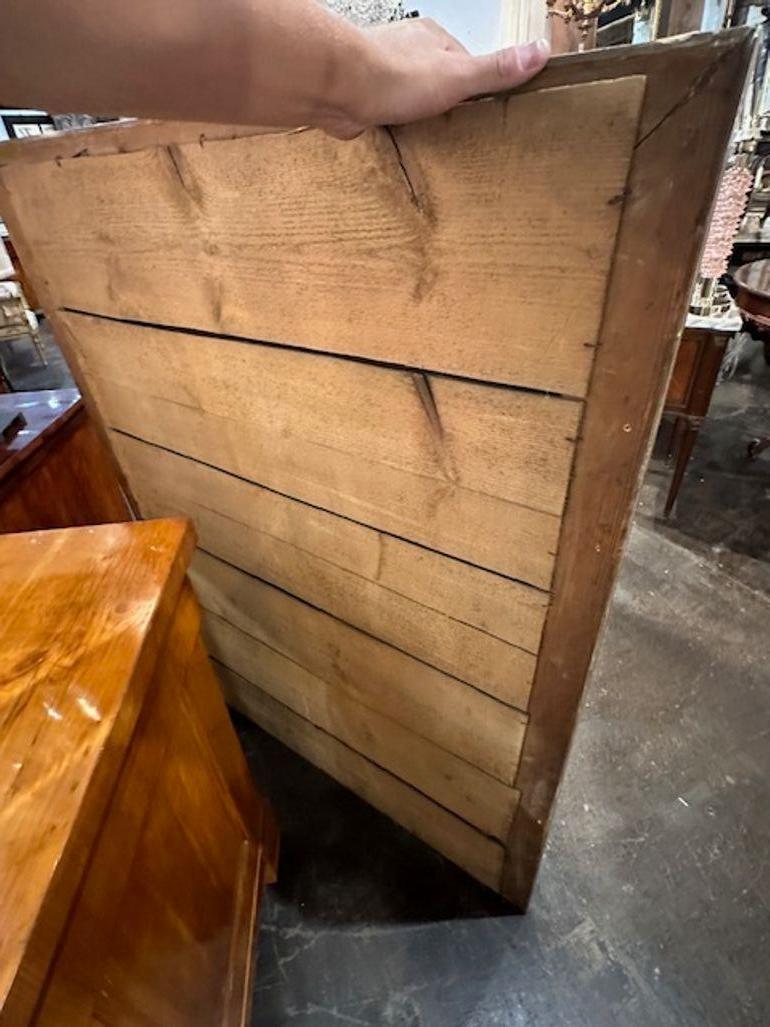 Specchio francese di transizione del XIX secolo, intagliato e in legno dorato in vendita 3
