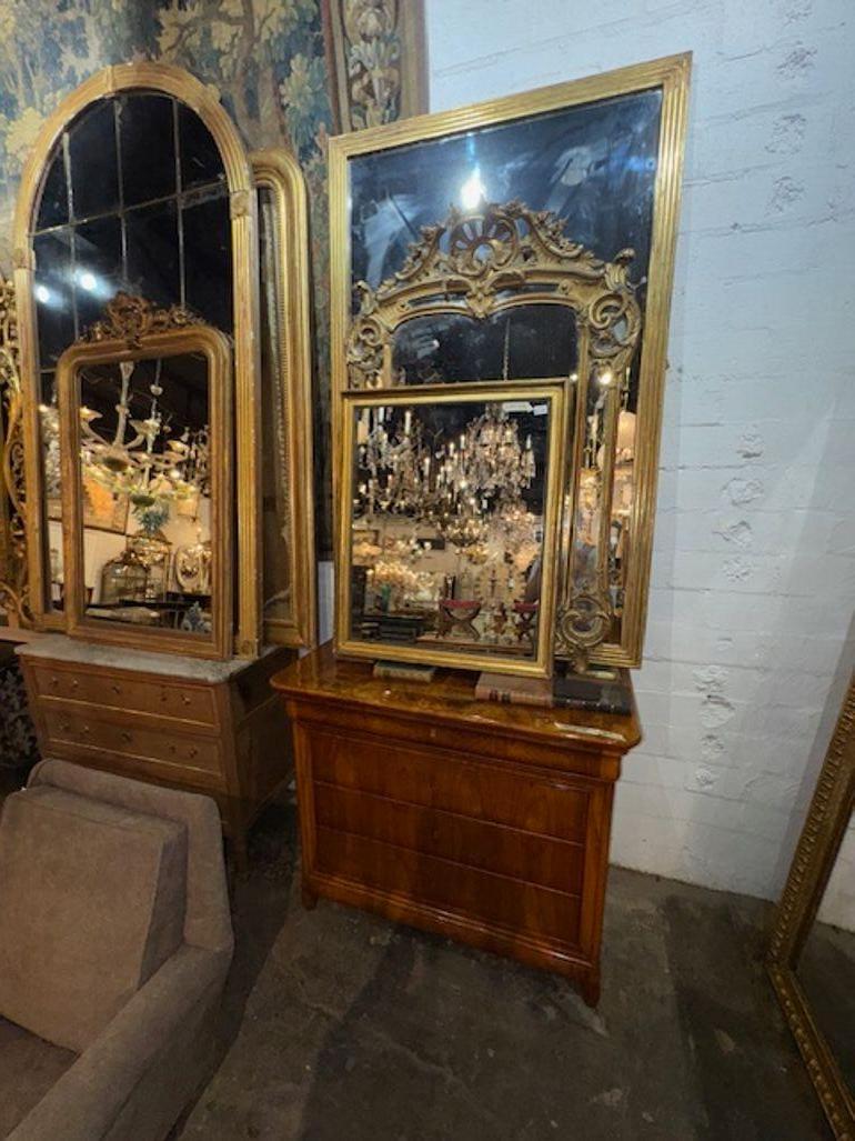 Legno dorato Specchio francese di transizione in legno dorato del XIX secolo in vendita
