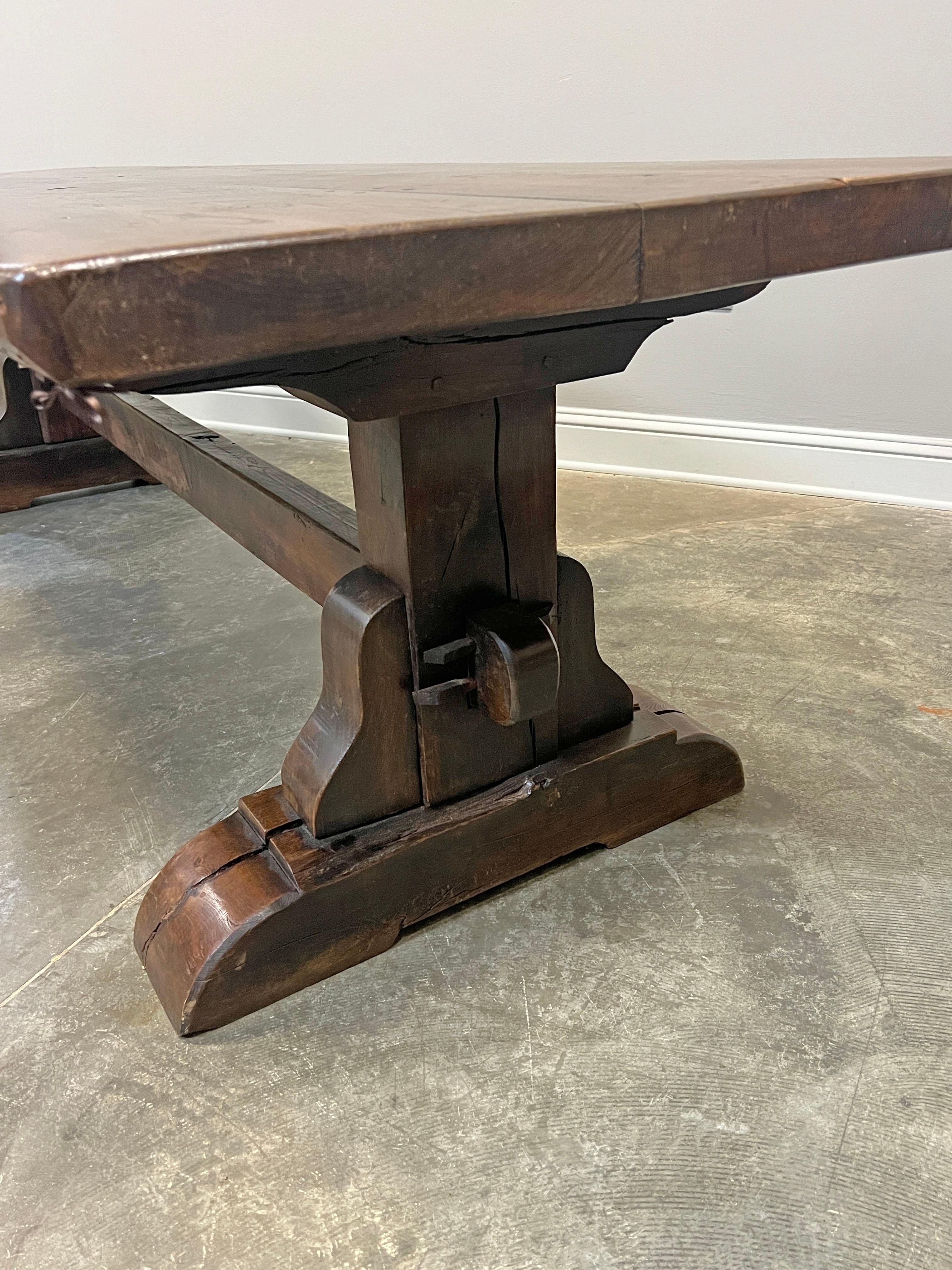 Mesa caballete francesa del siglo XIX en roble en venta 7