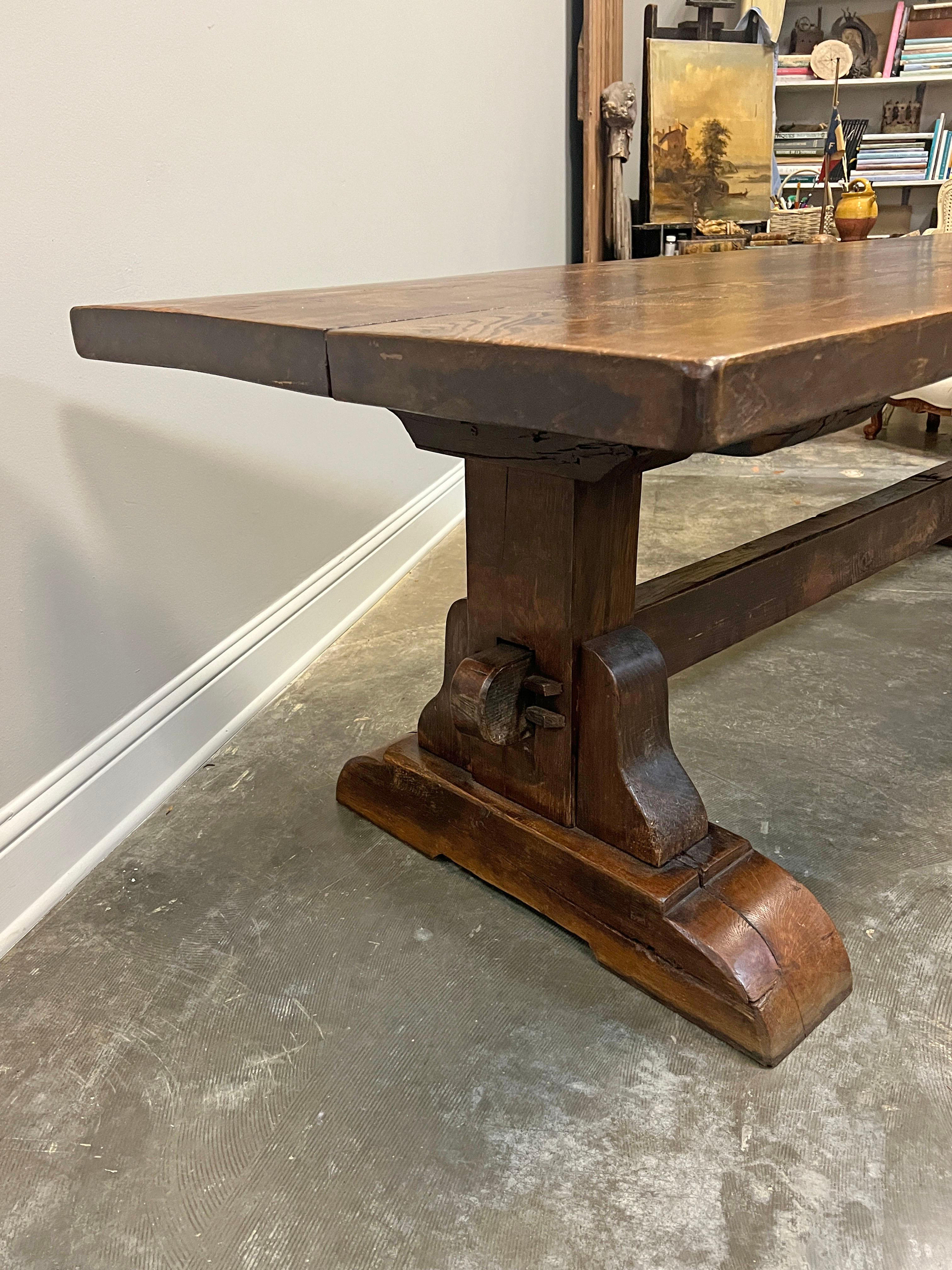 Mesa caballete francesa del siglo XIX en roble Provincial francés en venta