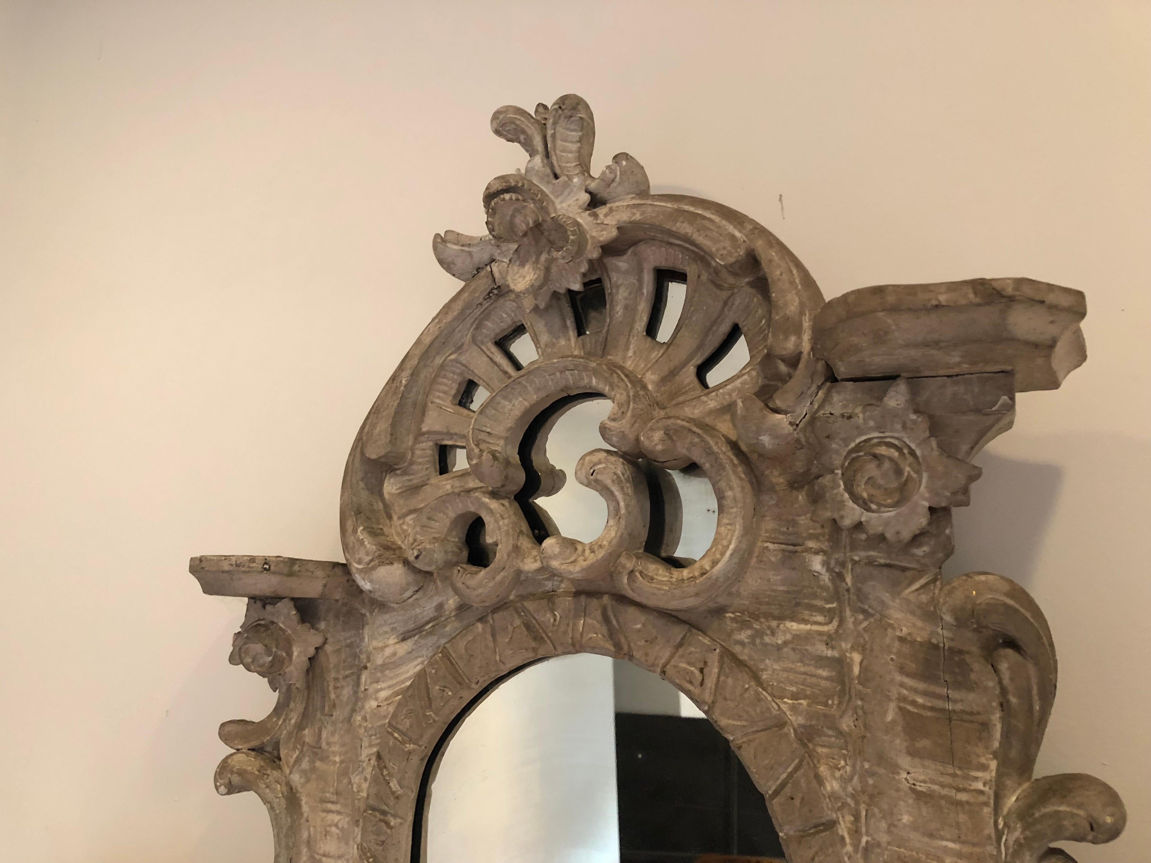 18th Century French Triptych Mirror In Good Condition For Sale In Stockton, NJ