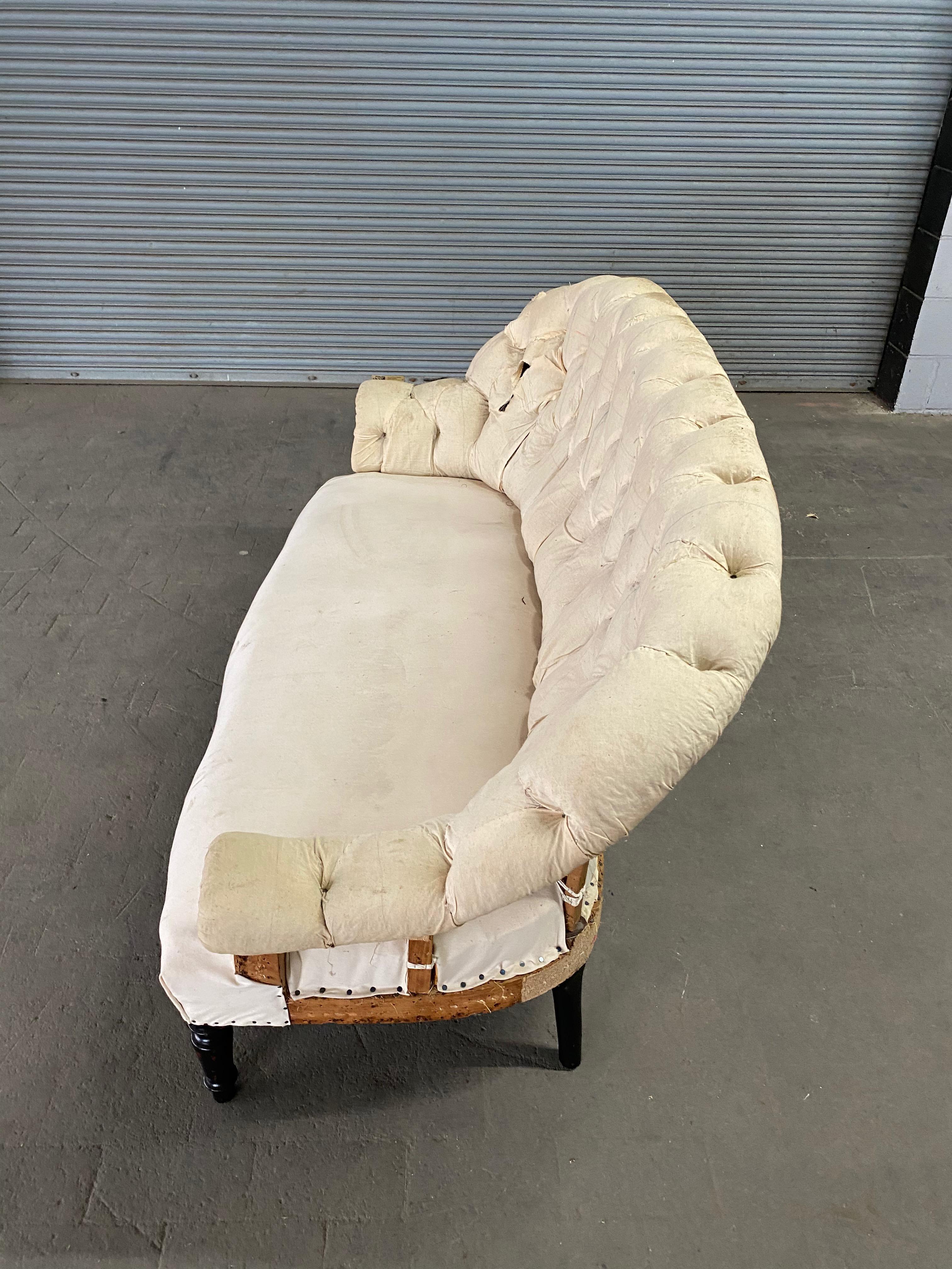 19th Century French Tufted Settee in Muslin 12
